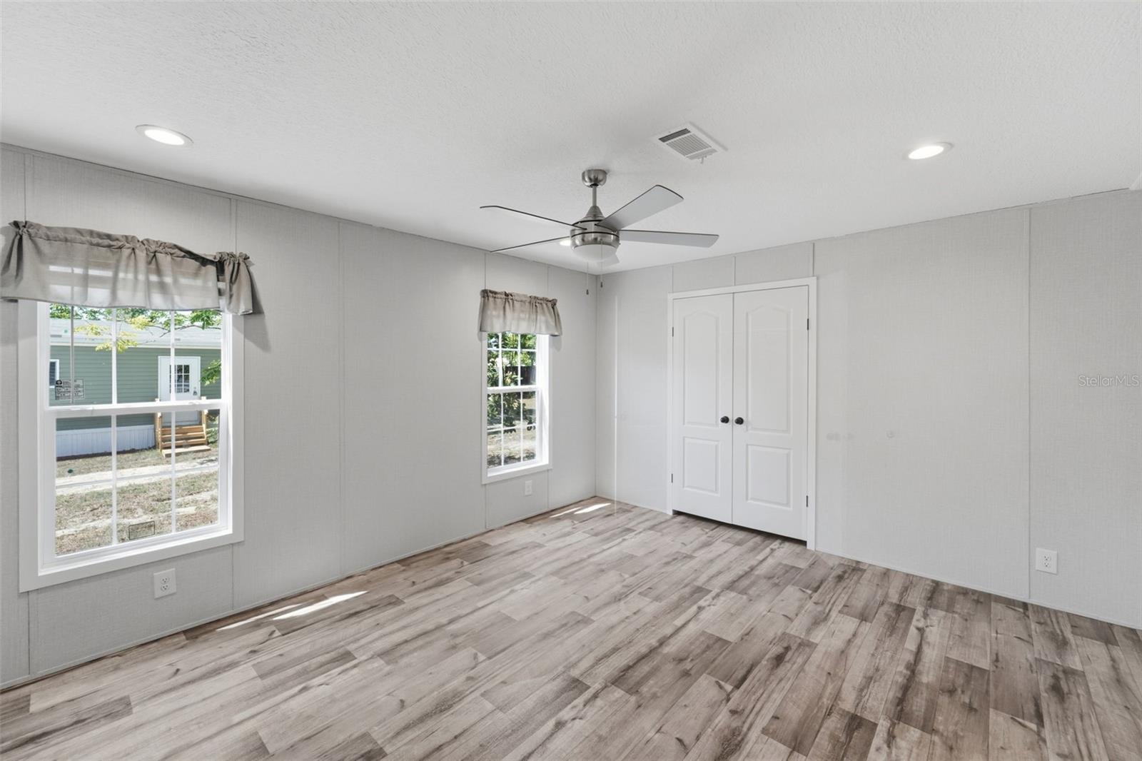 HIGHLAND LAKES - Residential
