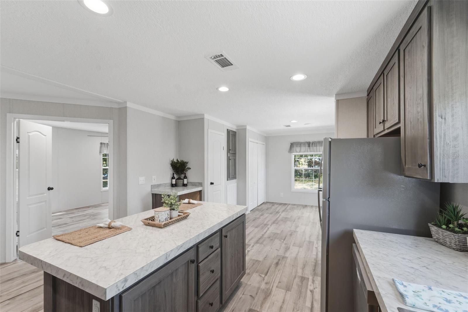 HIGHLAND LAKES - Residential