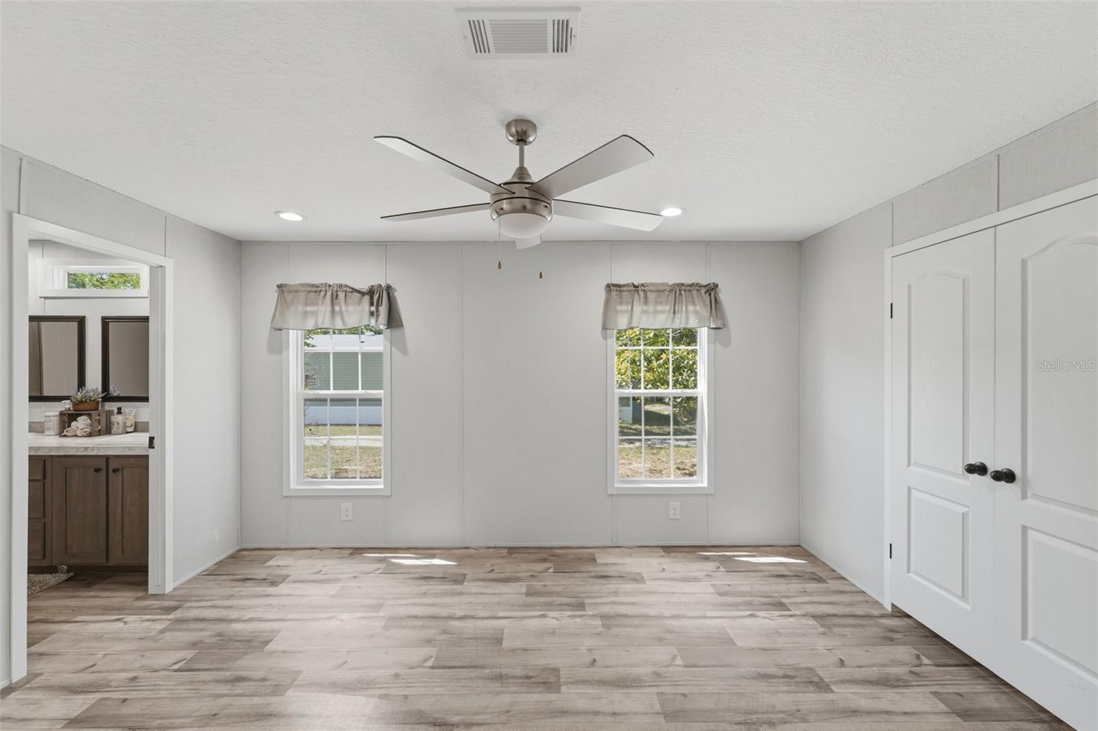 HIGHLAND LAKES - Residential