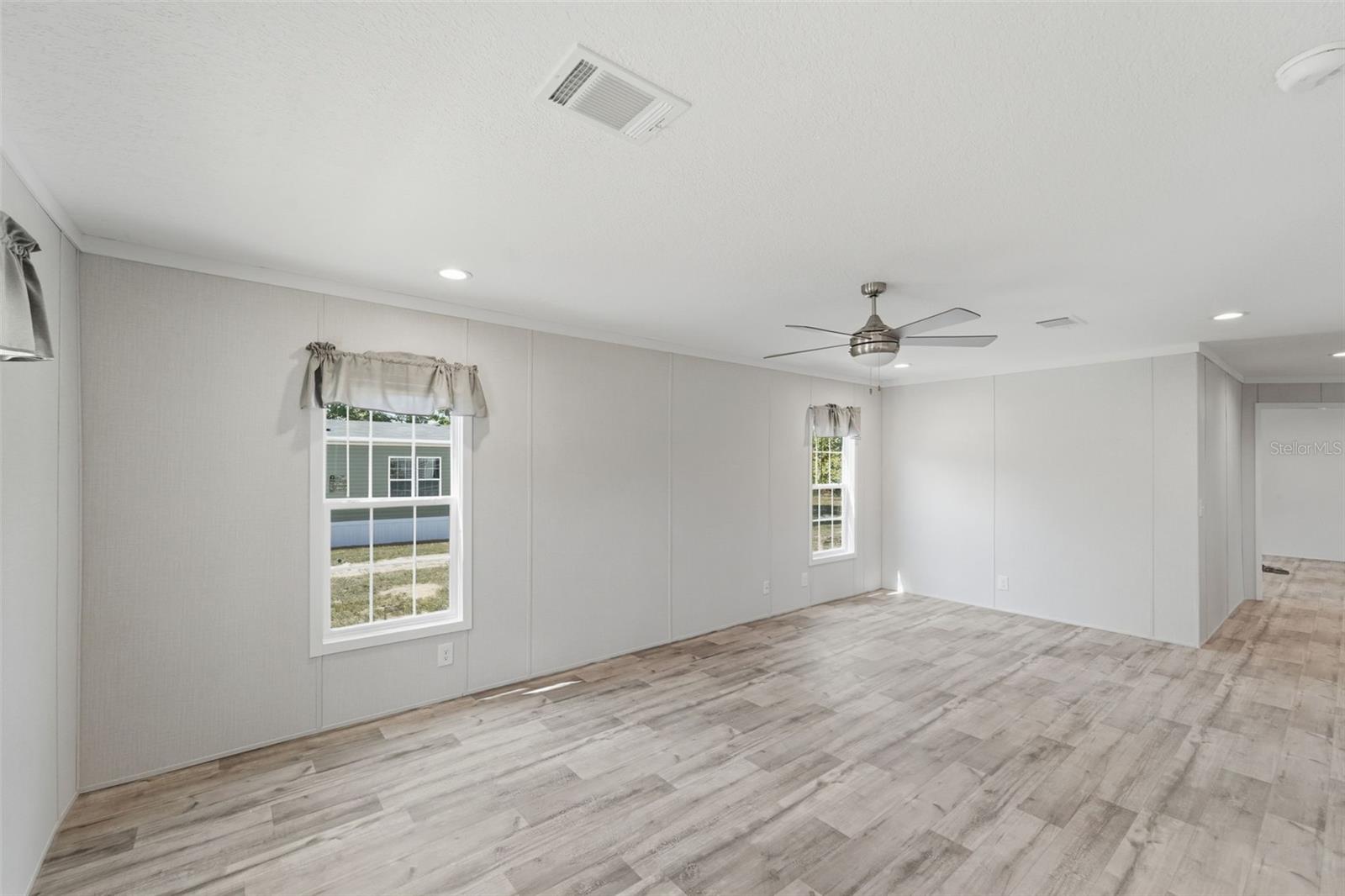 HIGHLAND LAKES - Residential