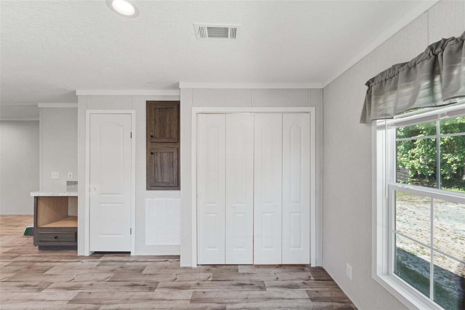 HIGHLAND LAKES - Residential