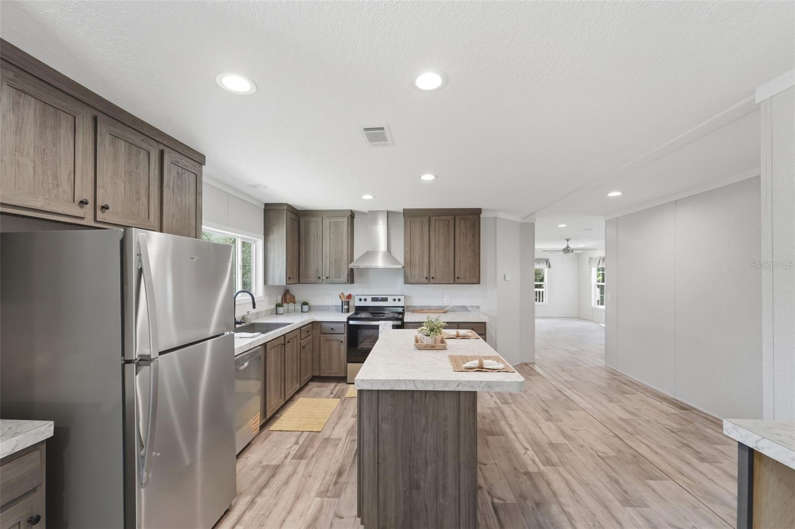 HIGHLAND LAKES - Residential