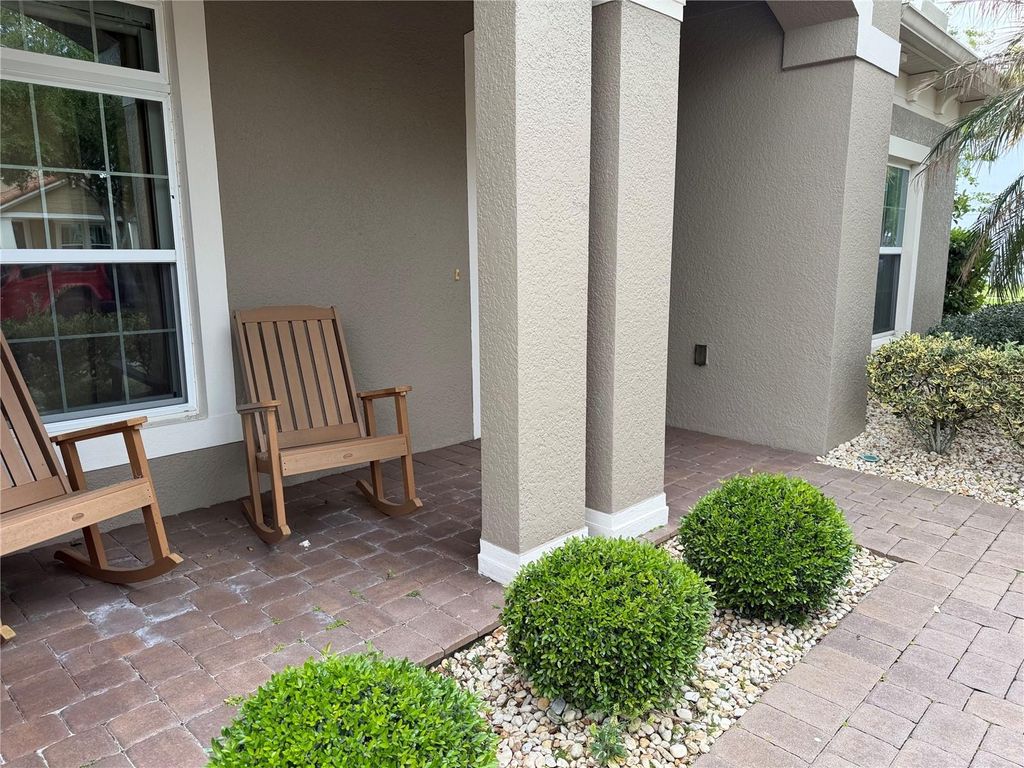 Photo of 15976 Citrus Knoll Drive, Winter Garden, FL 34787 (MLS # O6399342)