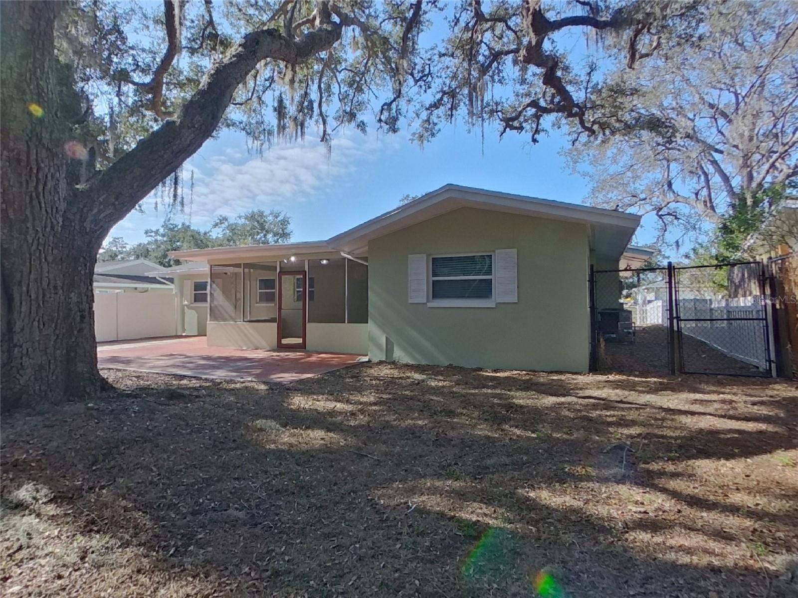 WOODRIDGE - Residential Lease