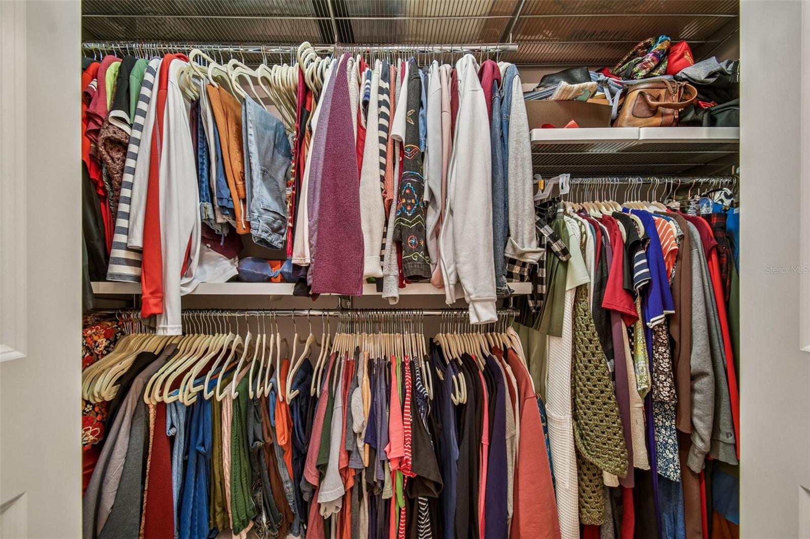 BLUFFS CHRISTINA 01 - Residential