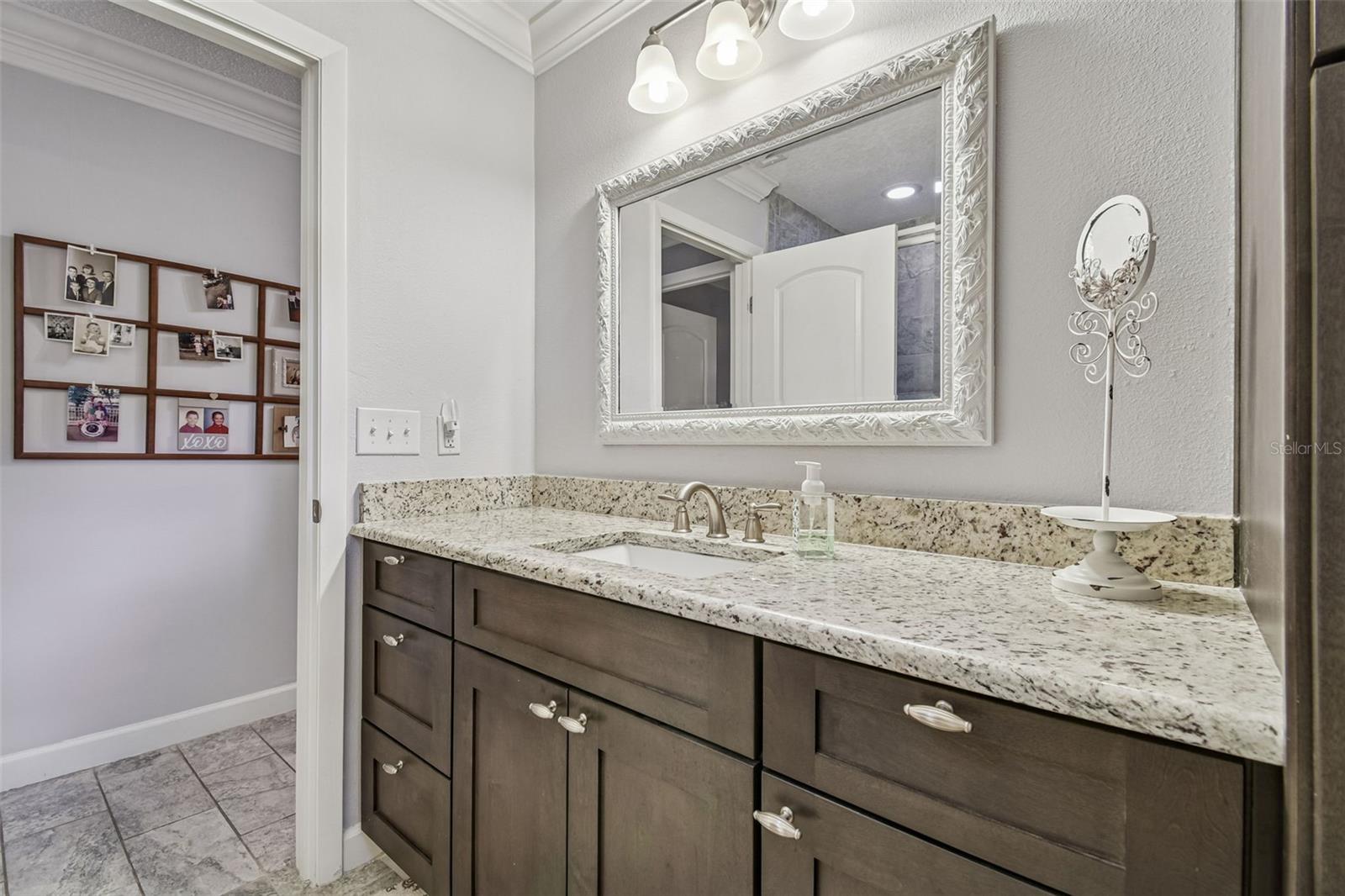 BLUFFS CHRISTINA 01 - Residential