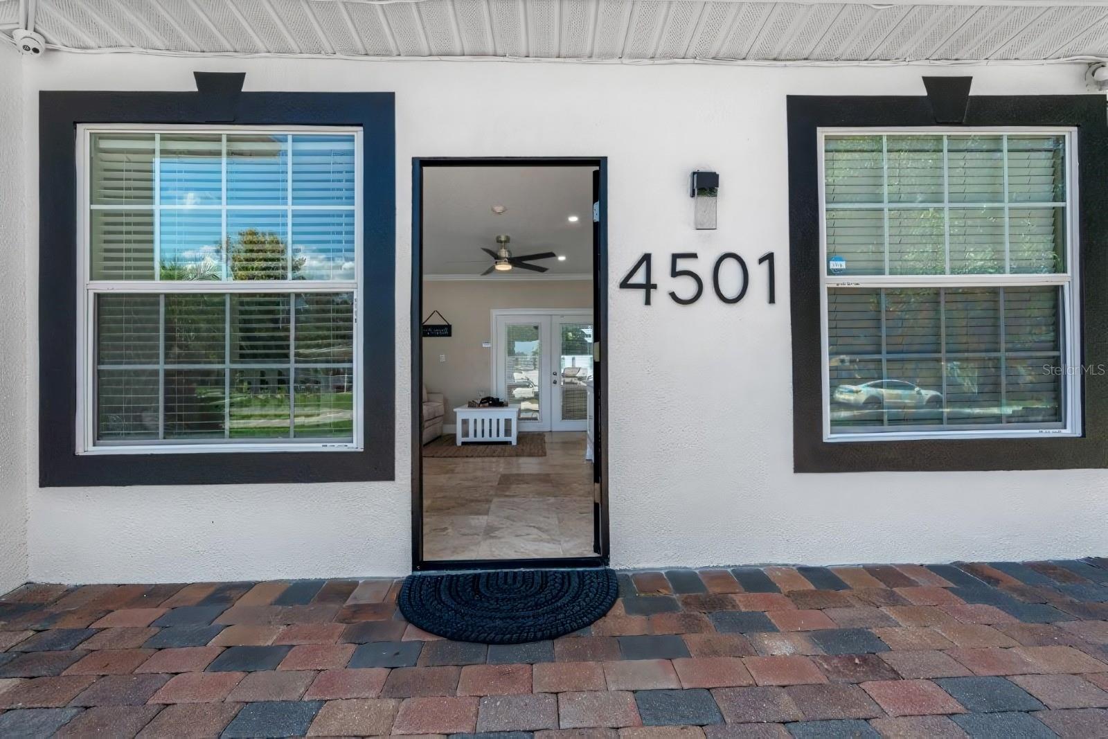 PLAZA TERRACE UNIT 4 - Residential Income