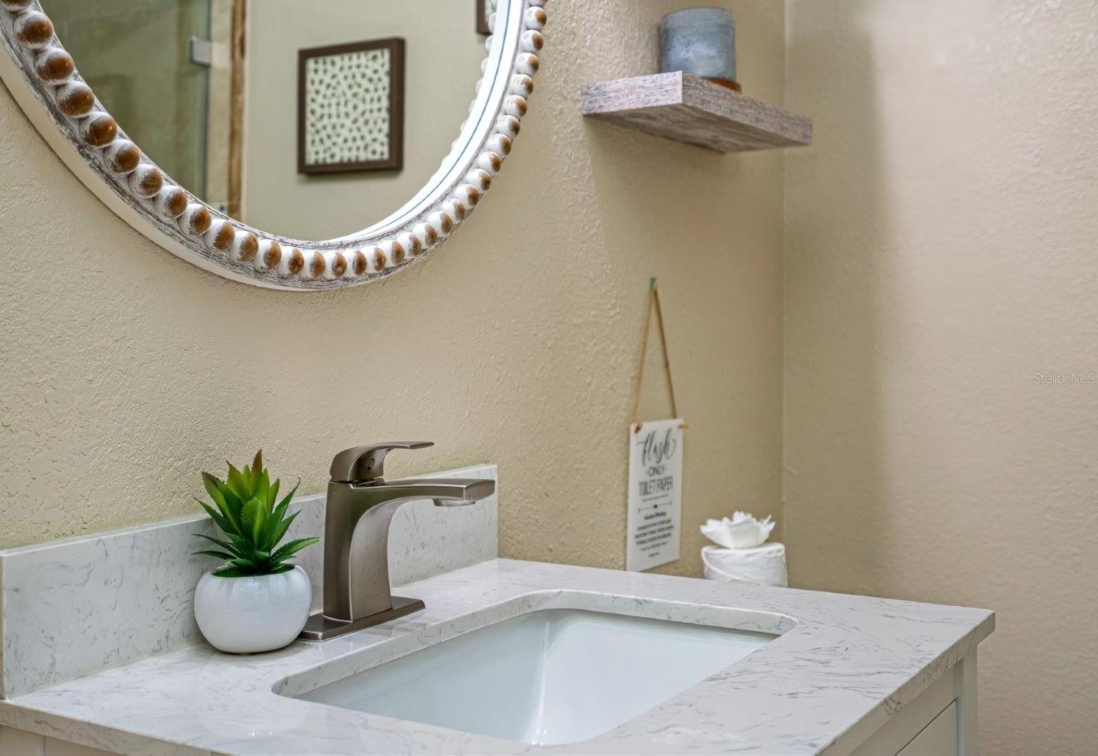 PLAZA TERRACE UNIT 4 - Residential Income