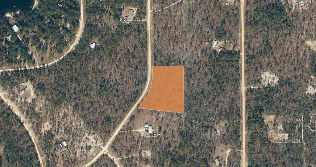 Photo of 131 Quail Way, Hawthorne, FL 32640 (MLS # GC538318)