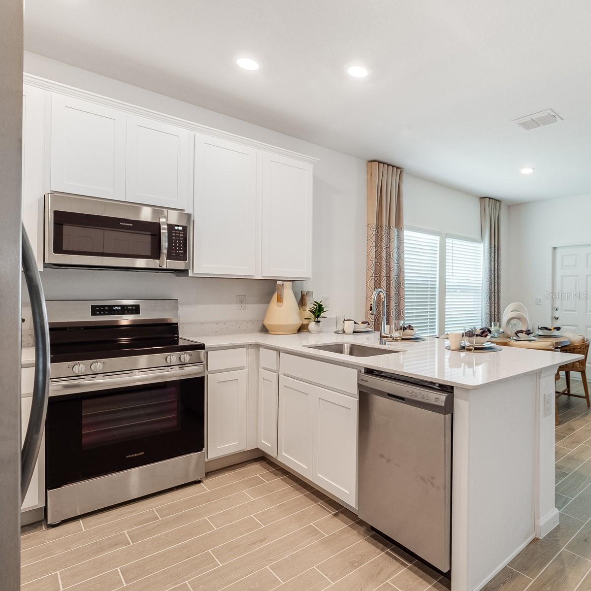 OAK HAMMOCK PRESERVE - Residential