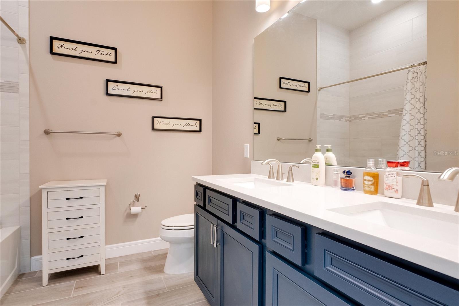 CRESTWOOD ESTATES - Residential