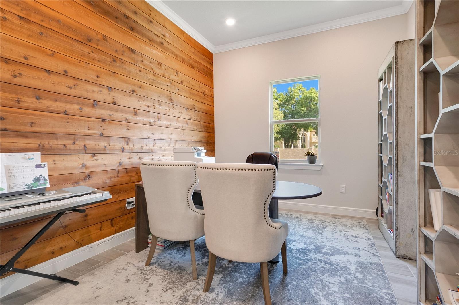 CRESTWOOD ESTATES - Residential