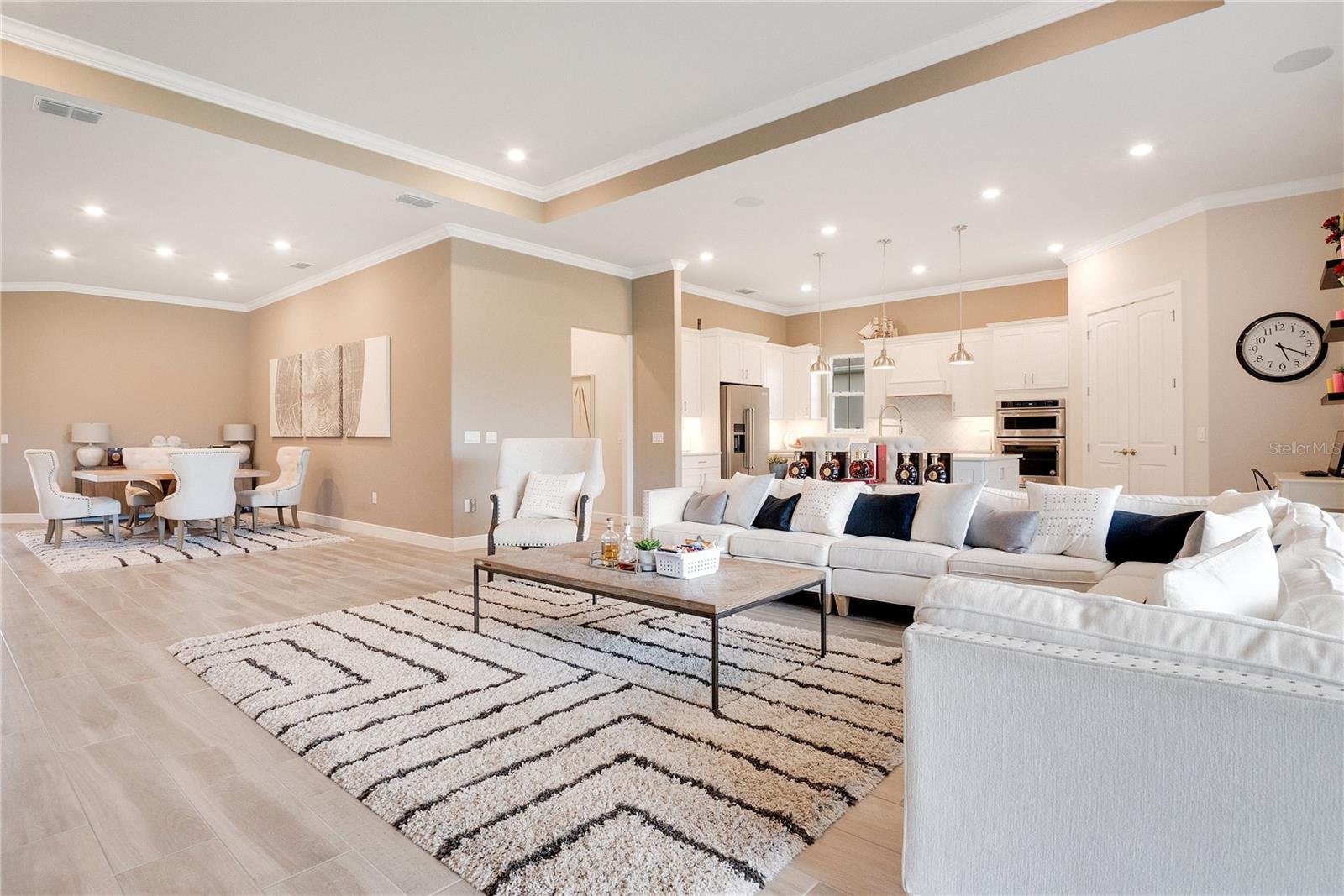 CRESTWOOD ESTATES - Residential