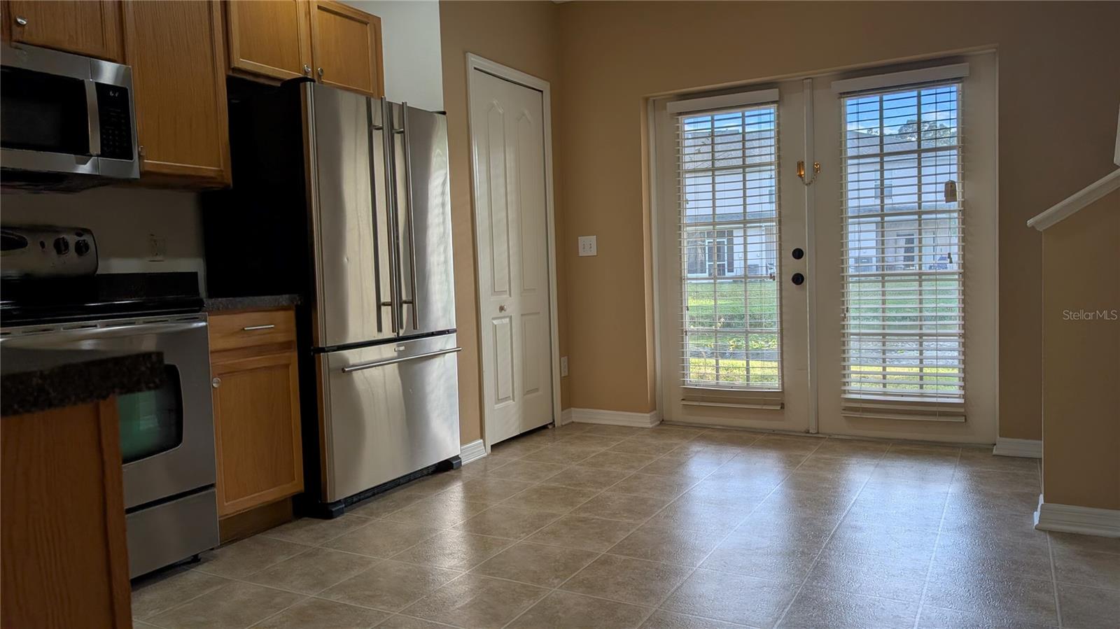 SWAN VIEW TWNHMS - Residential