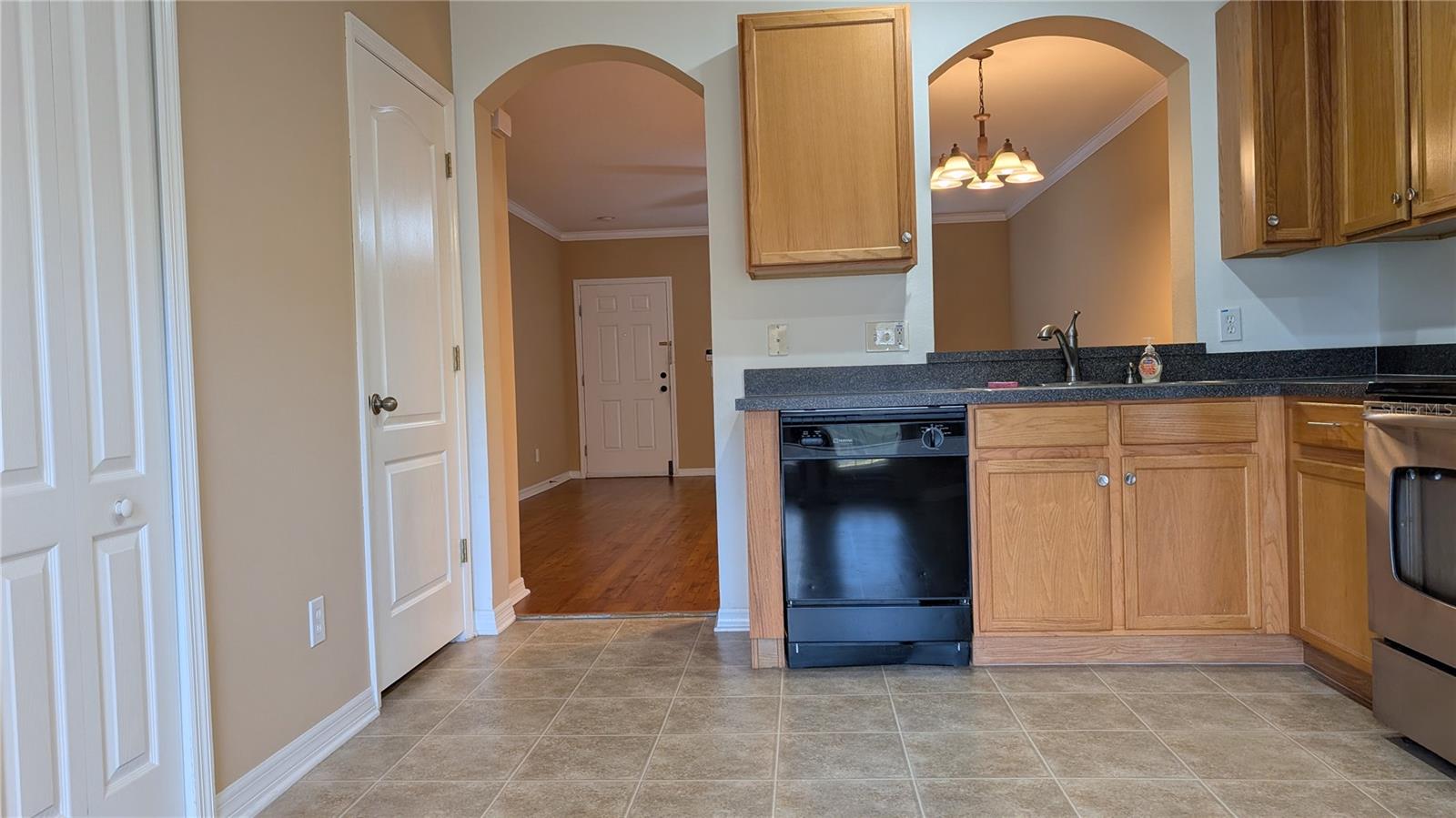 SWAN VIEW TWNHMS - Residential