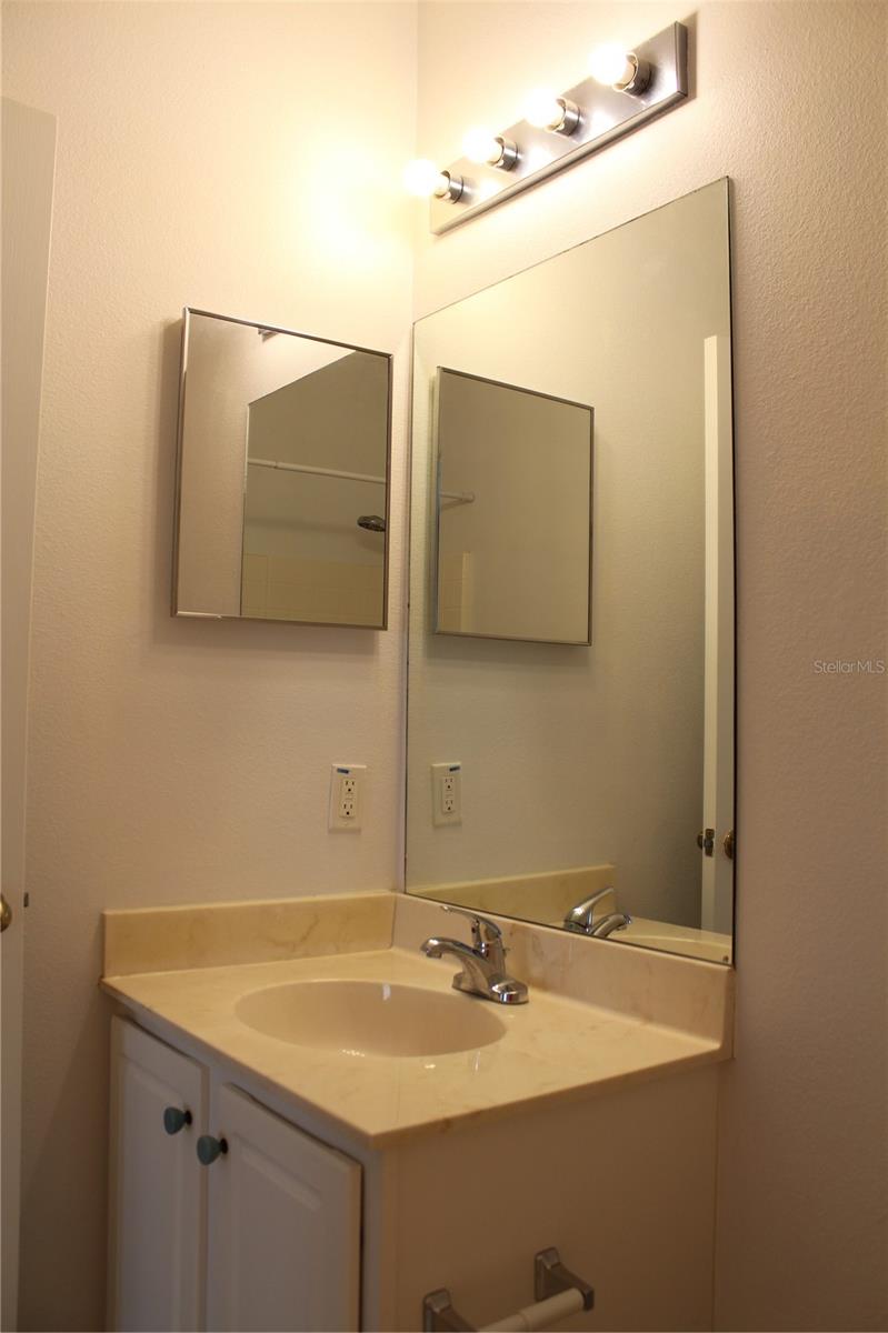 SWAN VIEW TWNHMS - Residential