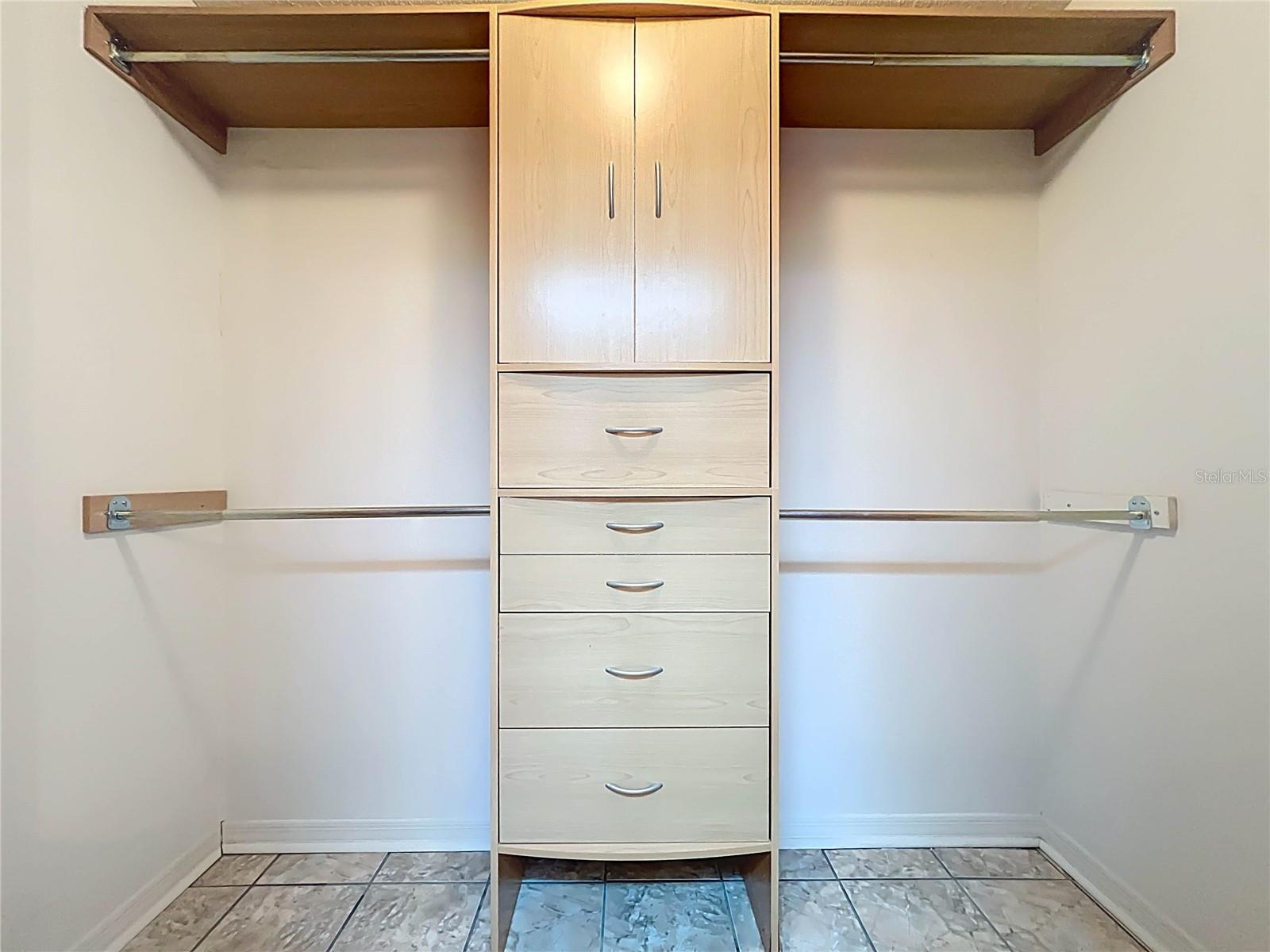 SPRING OAKS UNIT 6 - Residential