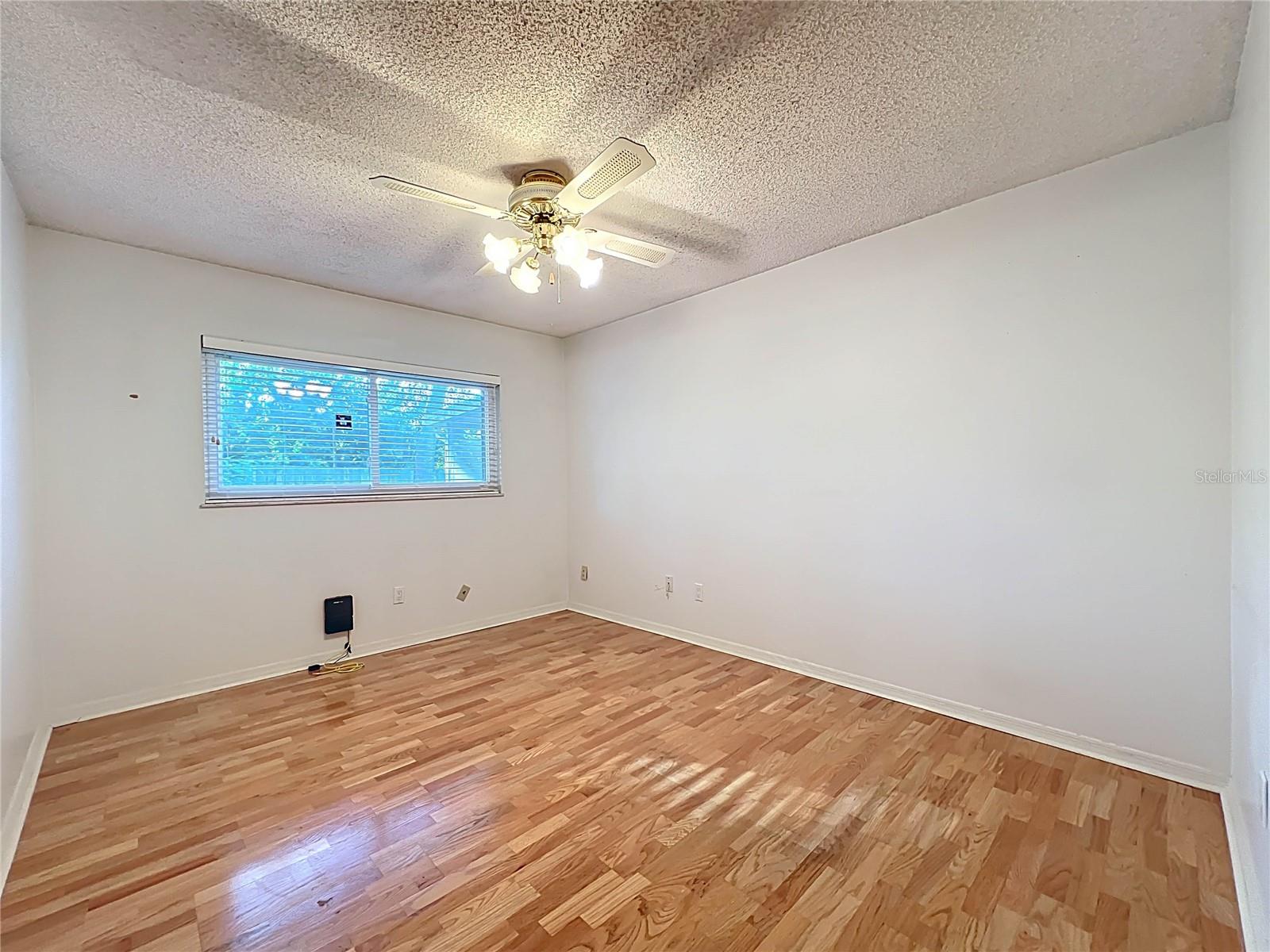 SPRING OAKS UNIT 6 - Residential