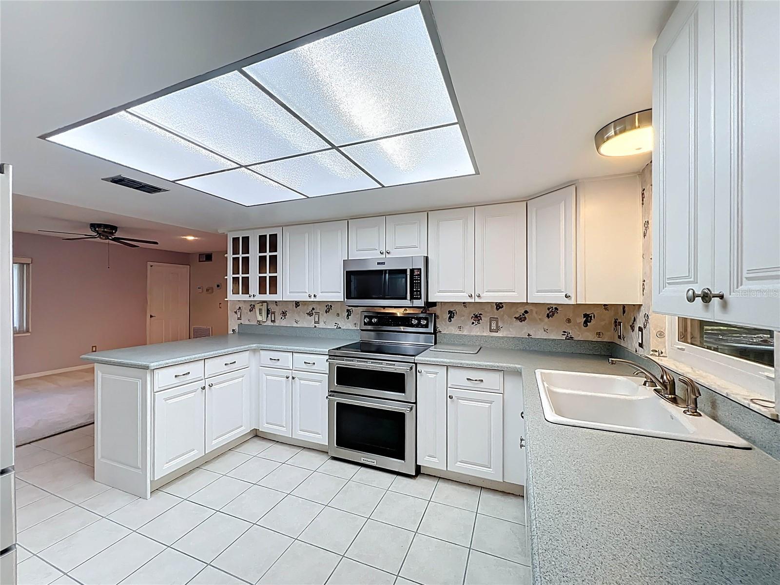 SPRING OAKS UNIT 6 - Residential