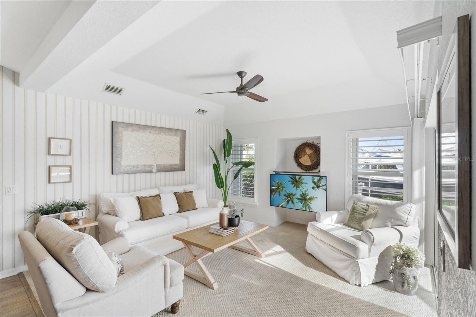 562 ANDORA DRIVE, PUNTA GORDA, FL, 33950 4 562 ANDORA DRIVE