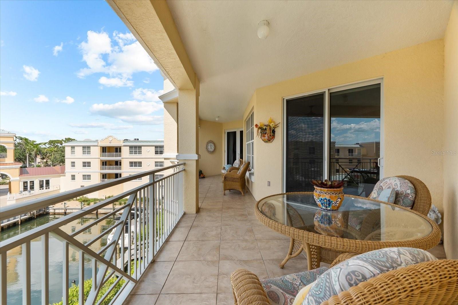 VILLAS AT BELLAGIO HARBOR VILLAGE - Residential