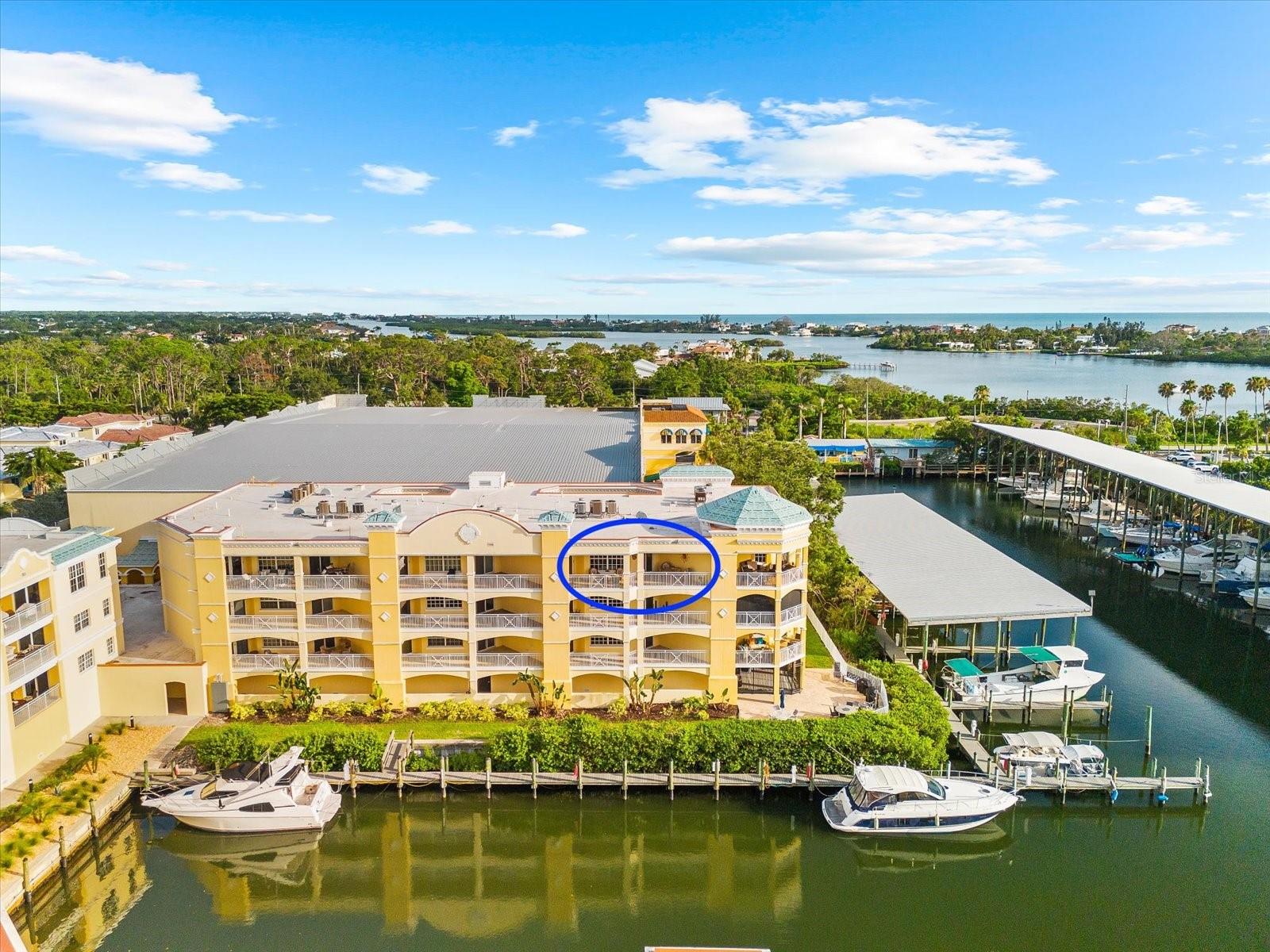 VILLAS AT BELLAGIO HARBOR VILLAGE - Residential