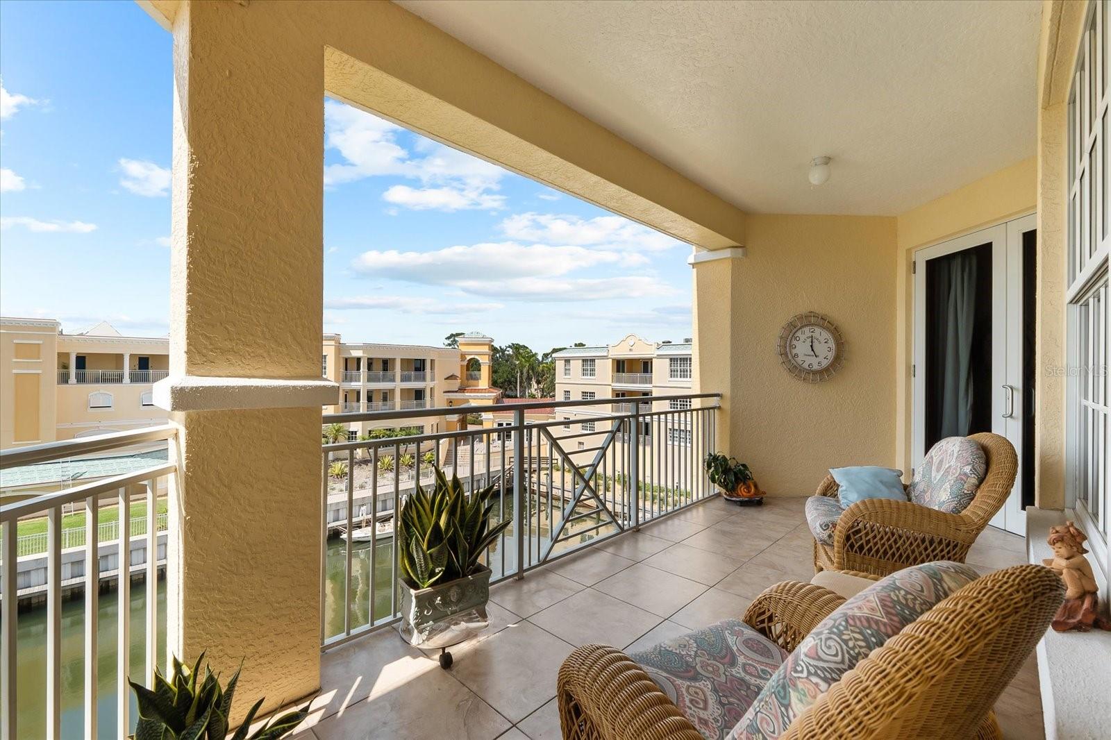 VILLAS AT BELLAGIO HARBOR VILLAGE - Residential
