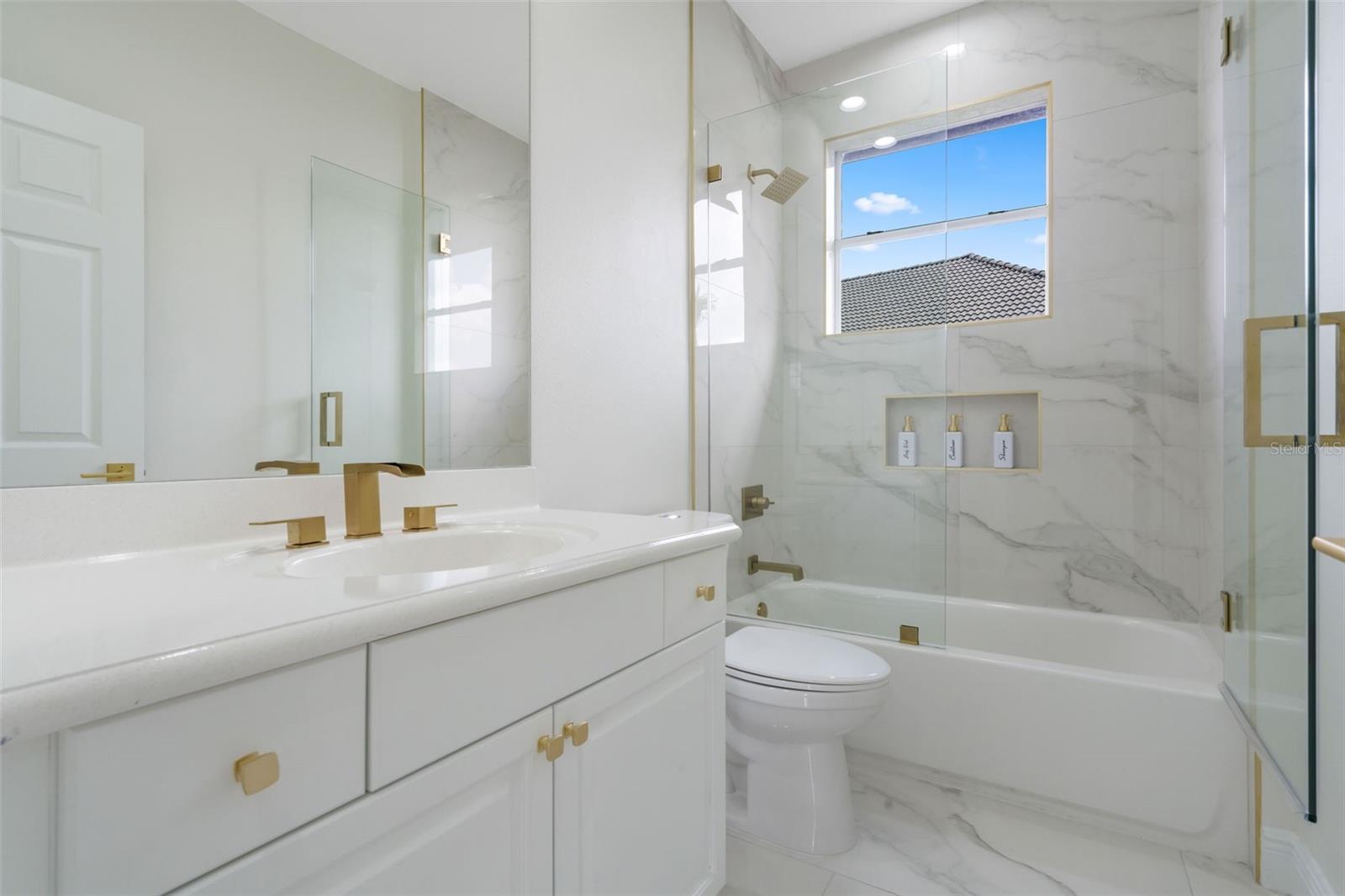 CHELSEA WOODS AT PROVIDENCE - Residential
