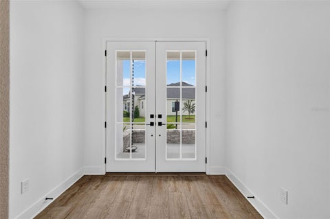 Tiny photo for 724 Shivers Loop, The Villages, FL 34762 (MLS # G5116985)