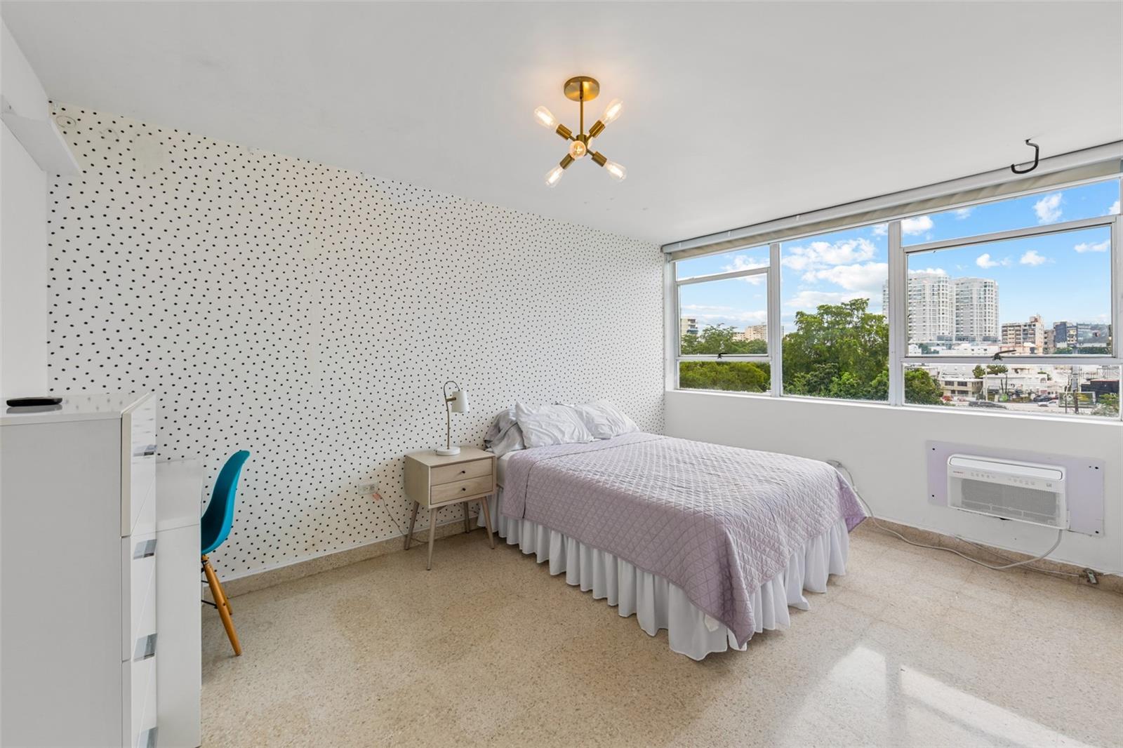 COND. PIEDRAHITA - Residential