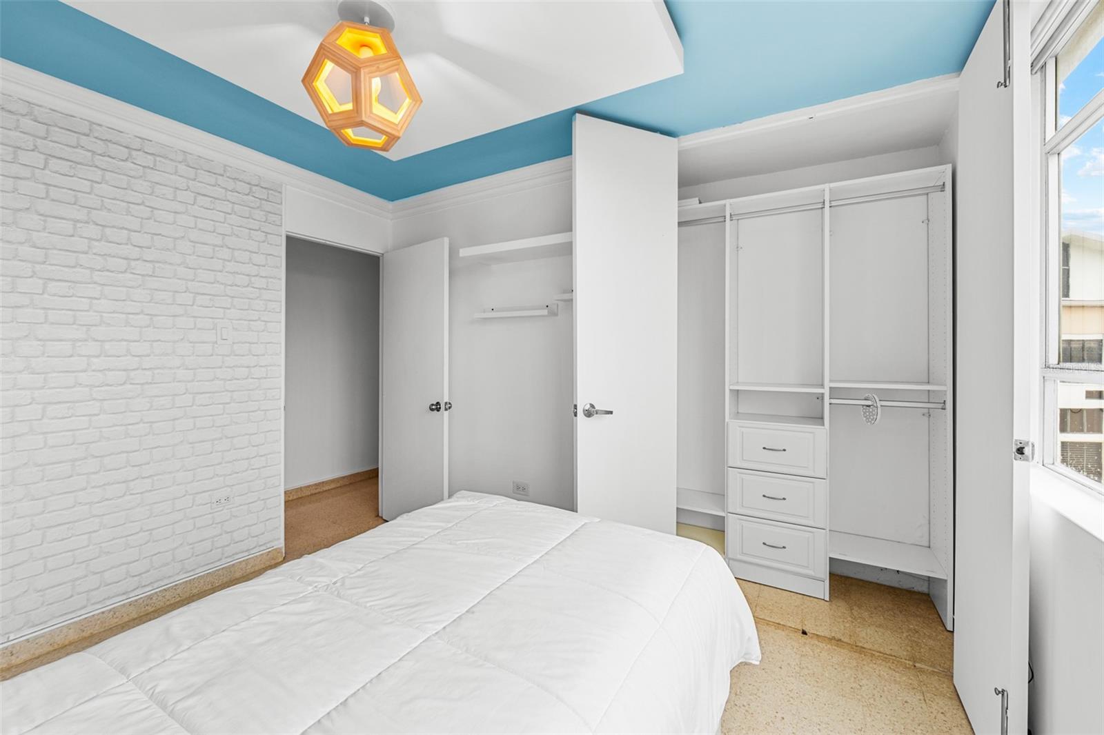 COND. PIEDRAHITA - Residential