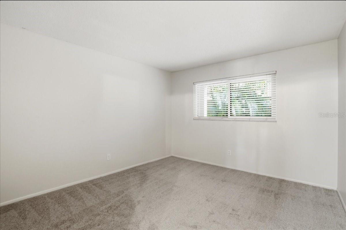 PLAZA GARDENS - Residential