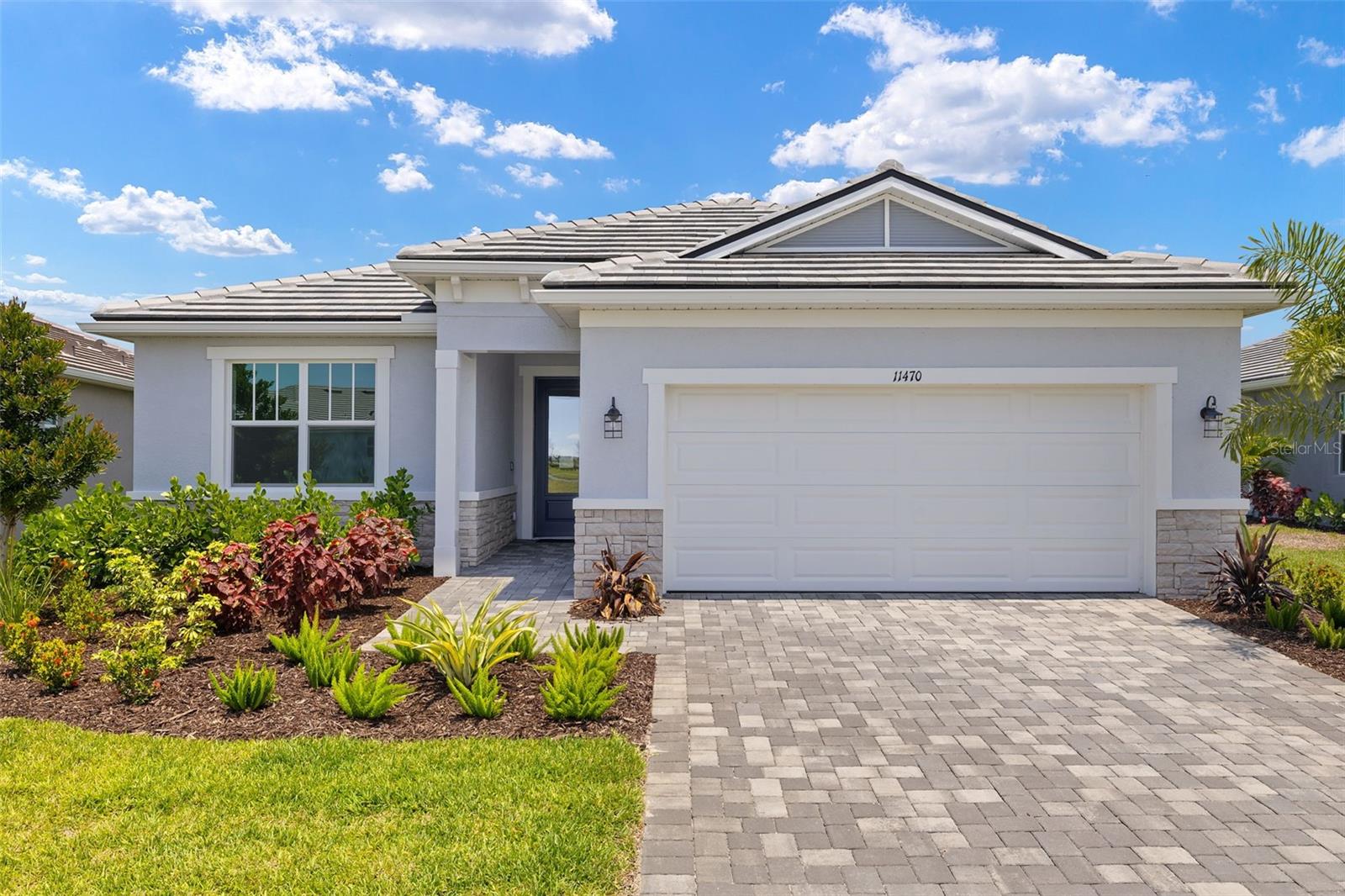 11470 MYAKKA BLUE DRIVE