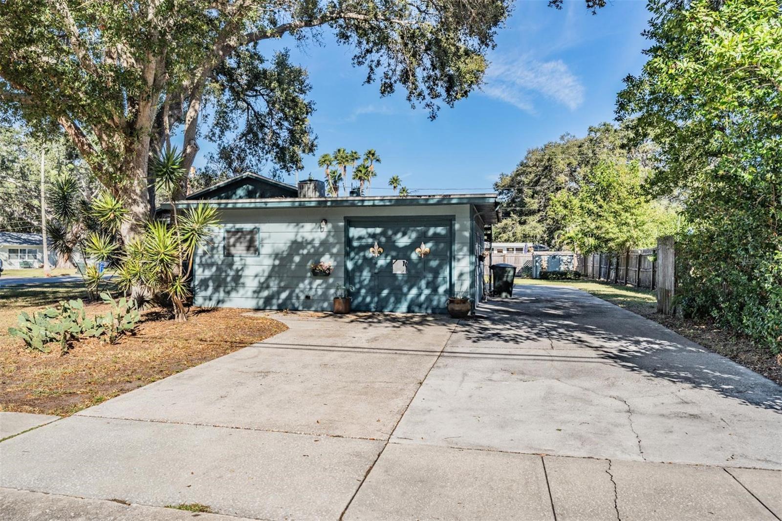 DUNEDIN ISLES 1 - Residential