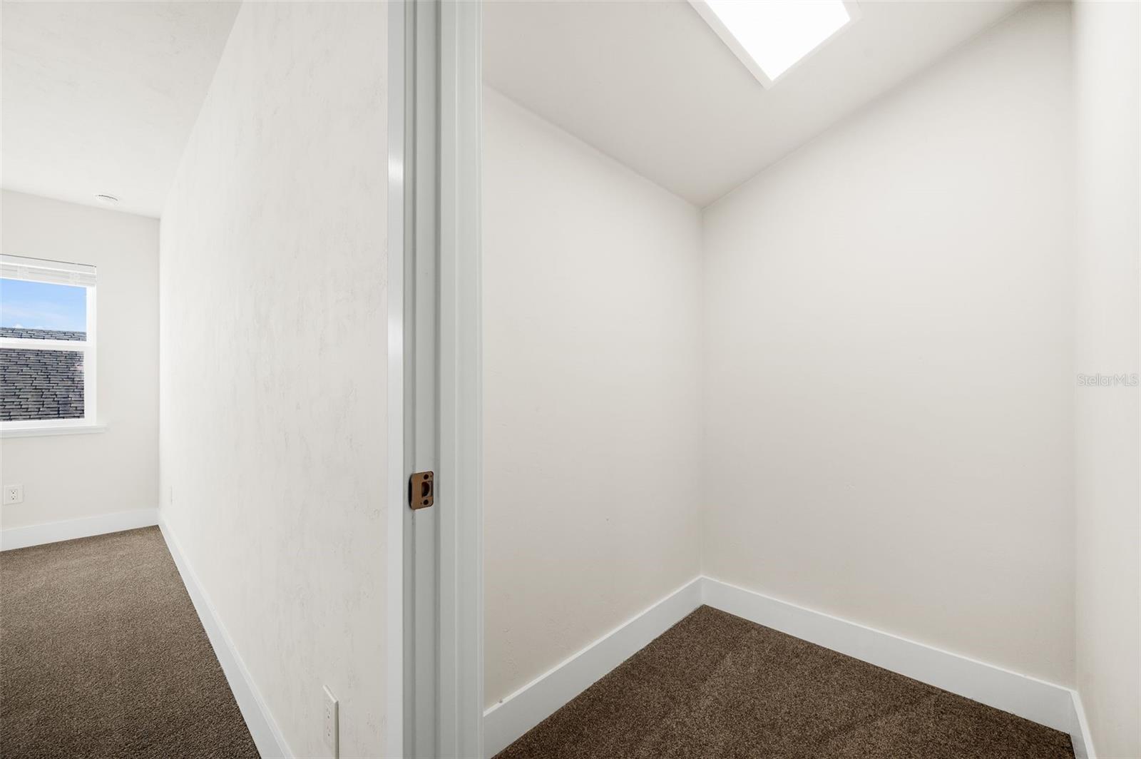 LAUREATE VILLAGE PH I UNIT I PB 37 PG 26 - Residential