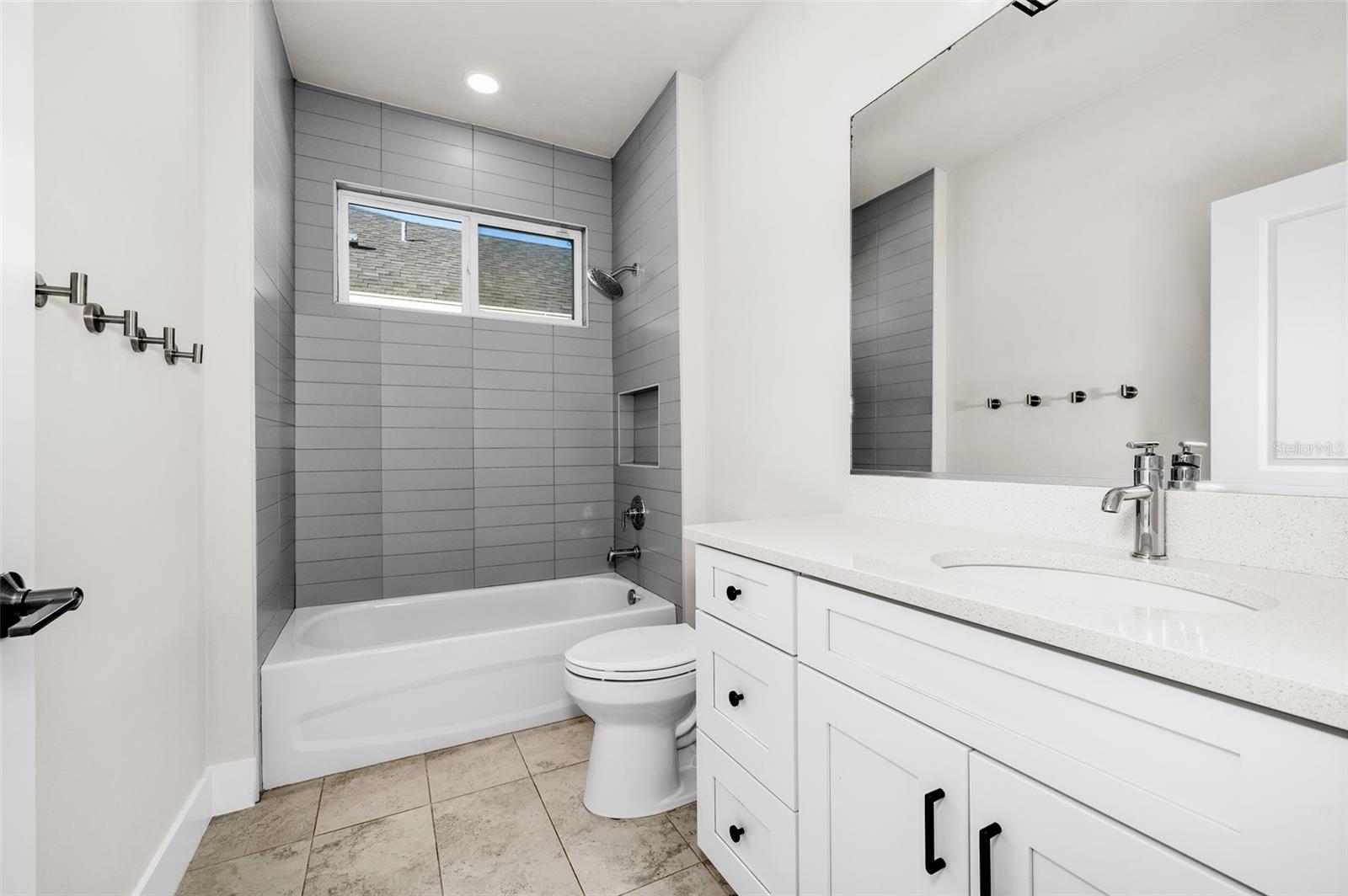 LAUREATE VILLAGE PH I UNIT I PB 37 PG 26 - Residential