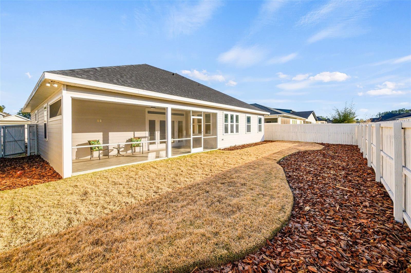 LAUREATE VILLAGE PH I UNIT I PB 37 PG 26 - Residential