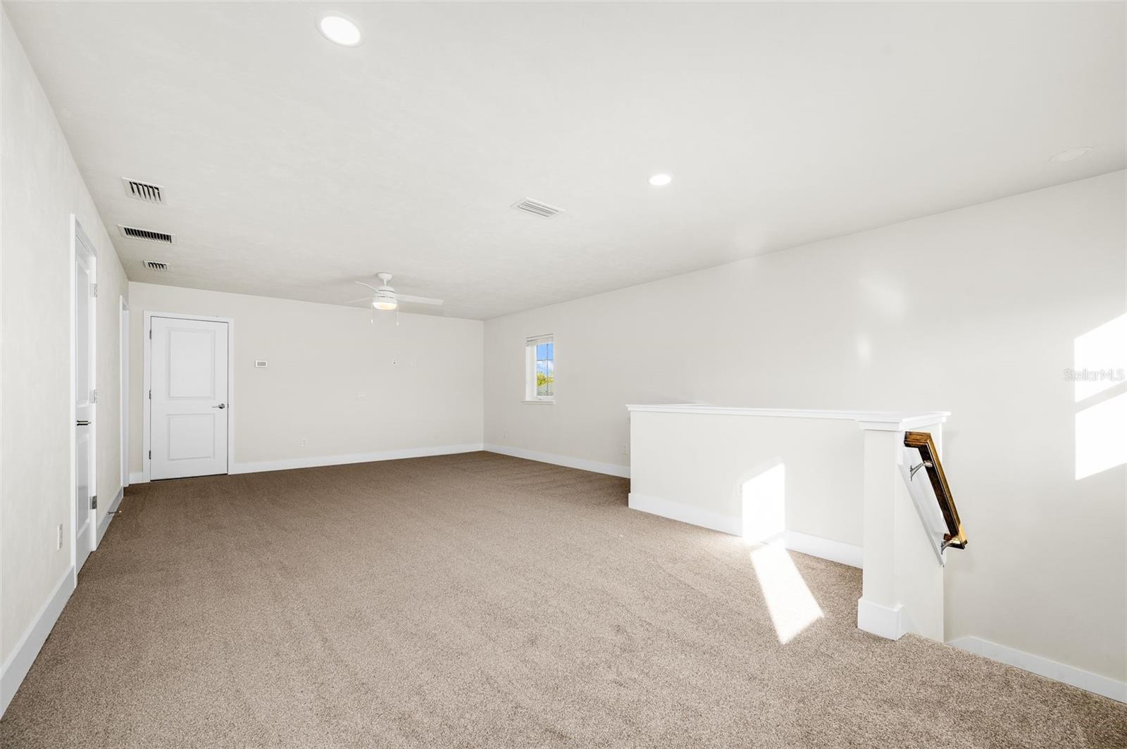 LAUREATE VILLAGE PH I UNIT I PB 37 PG 26 - Residential