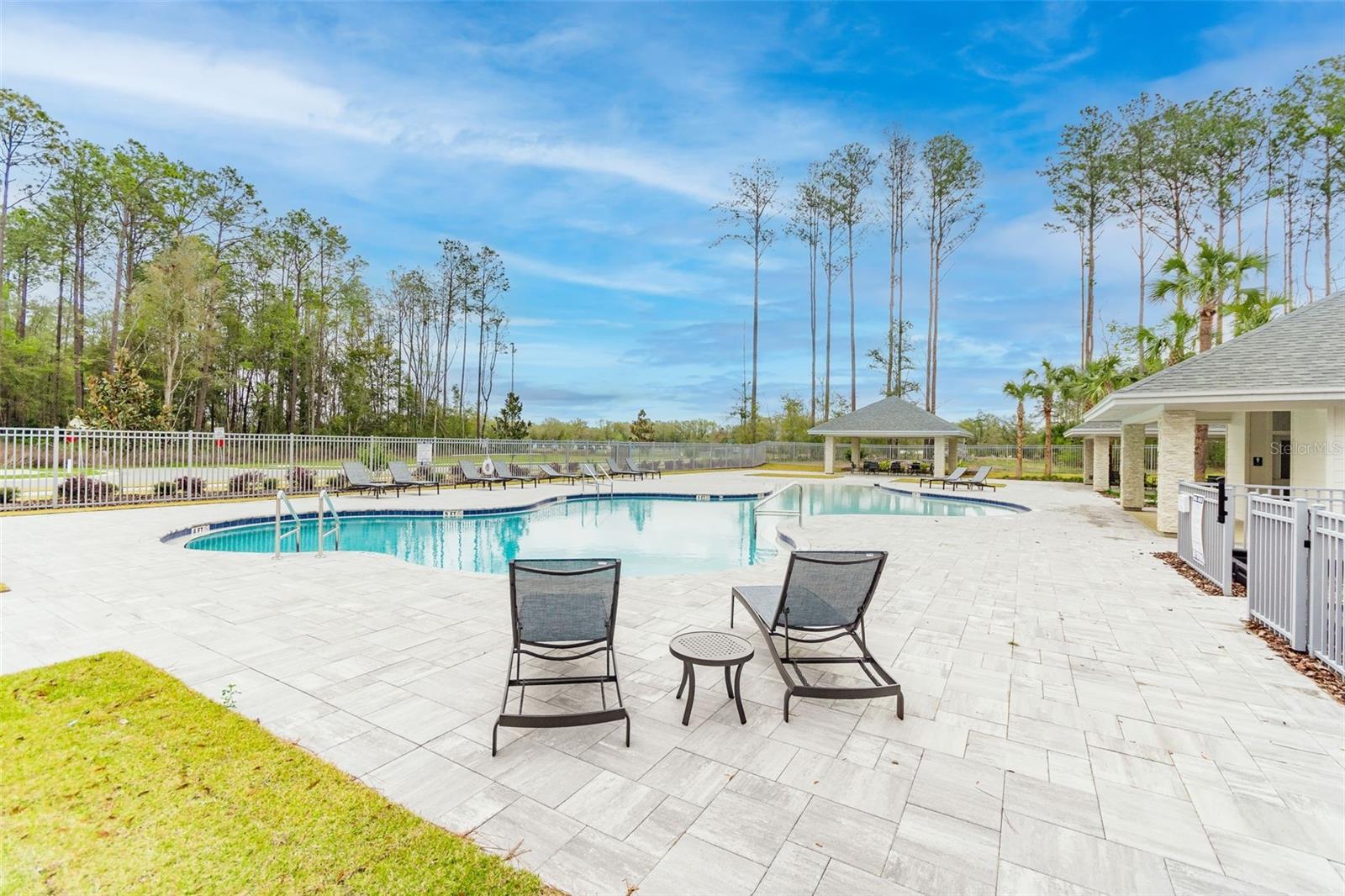 LAUREATE VILLAGE PH I UNIT I PB 37 PG 26 - Residential