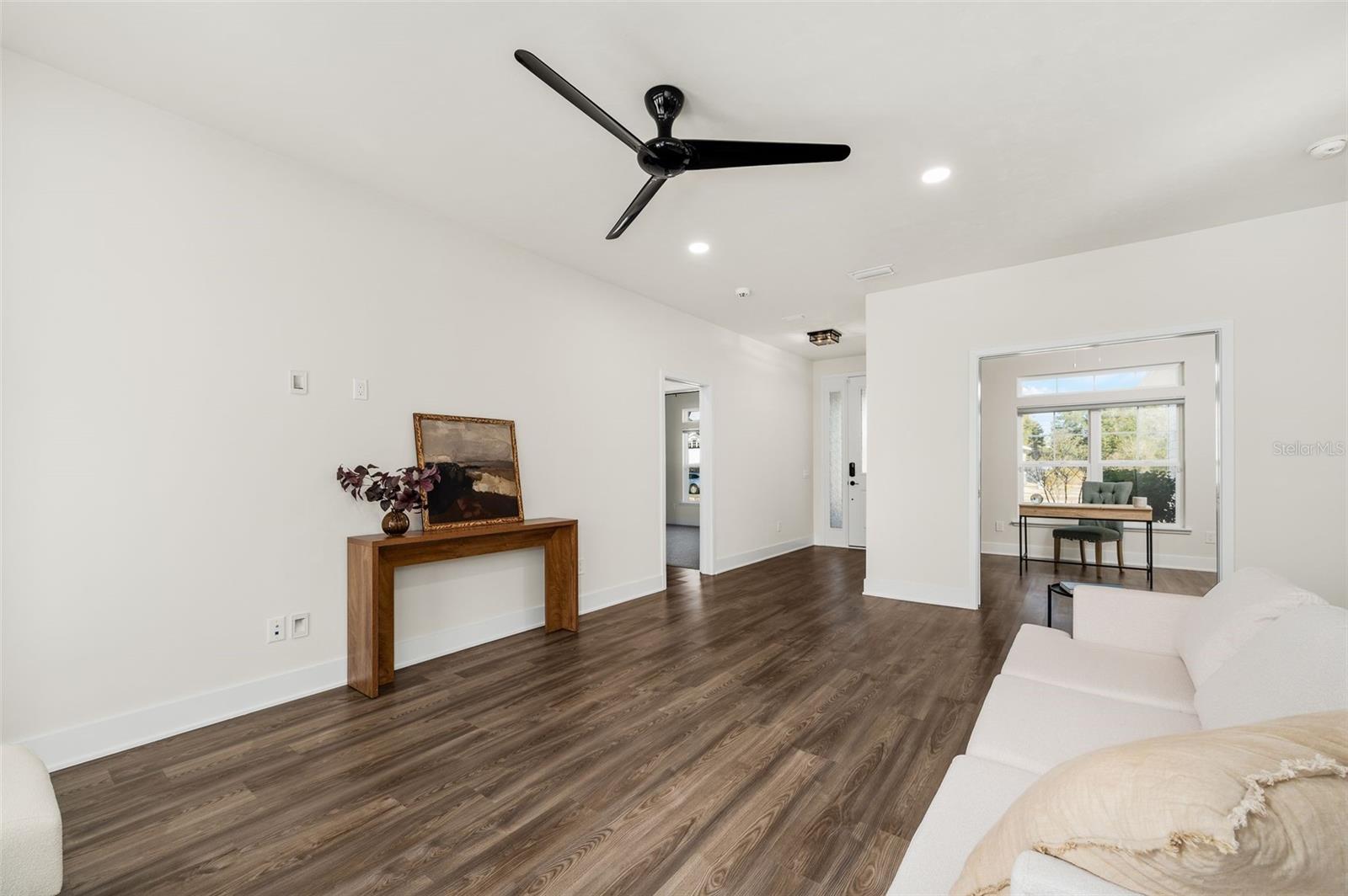 LAUREATE VILLAGE PH I UNIT I PB 37 PG 26 - Residential