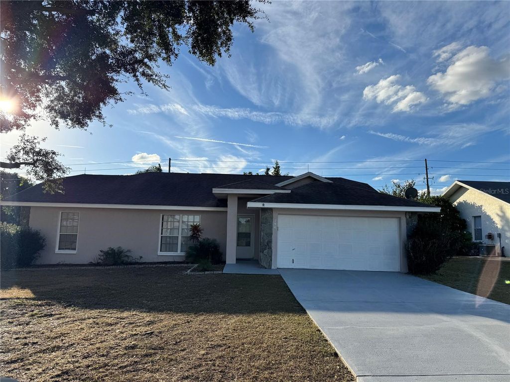 Photo of 794 Chelsea Way, Lake Wales, FL 33853 (MLS # L4958634)
