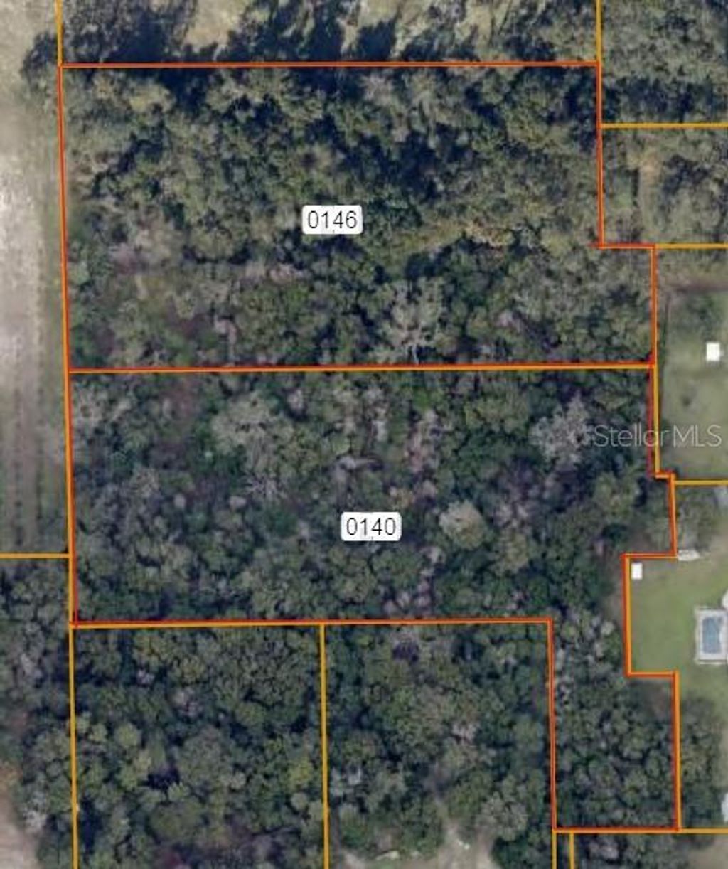 Photo of S Adelle Avenue, Deland, FL 32720 (MLS # V4947365)