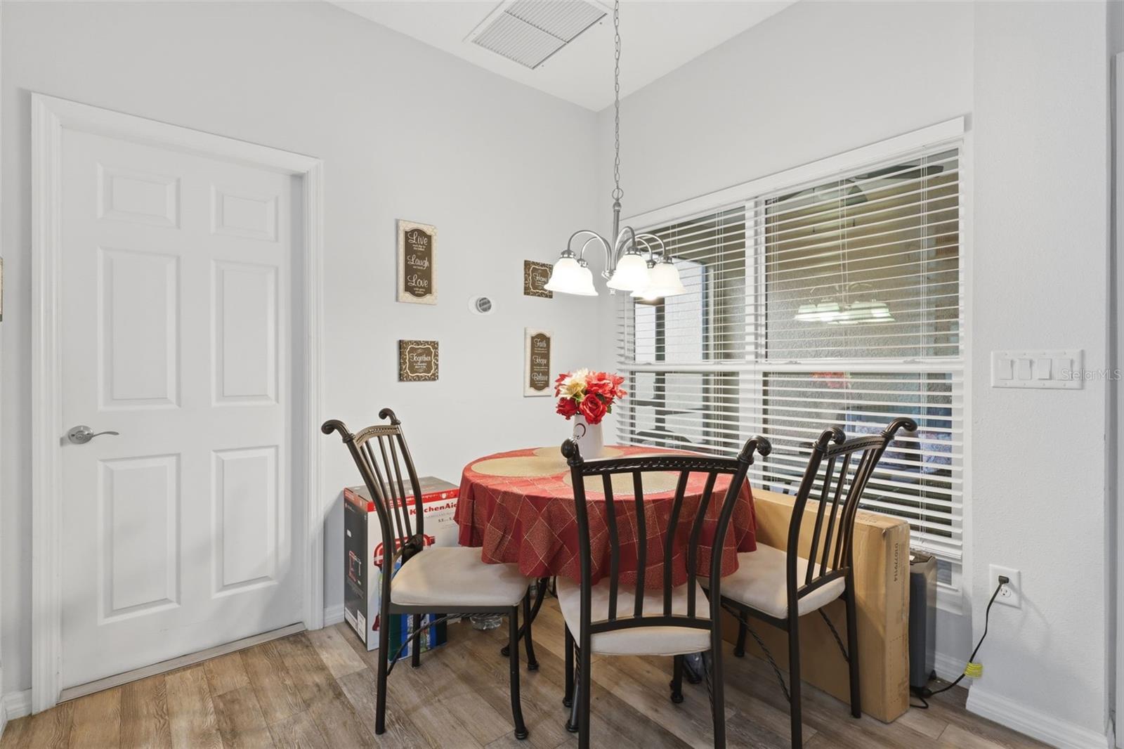 CARRIAGE HOMES - Residential