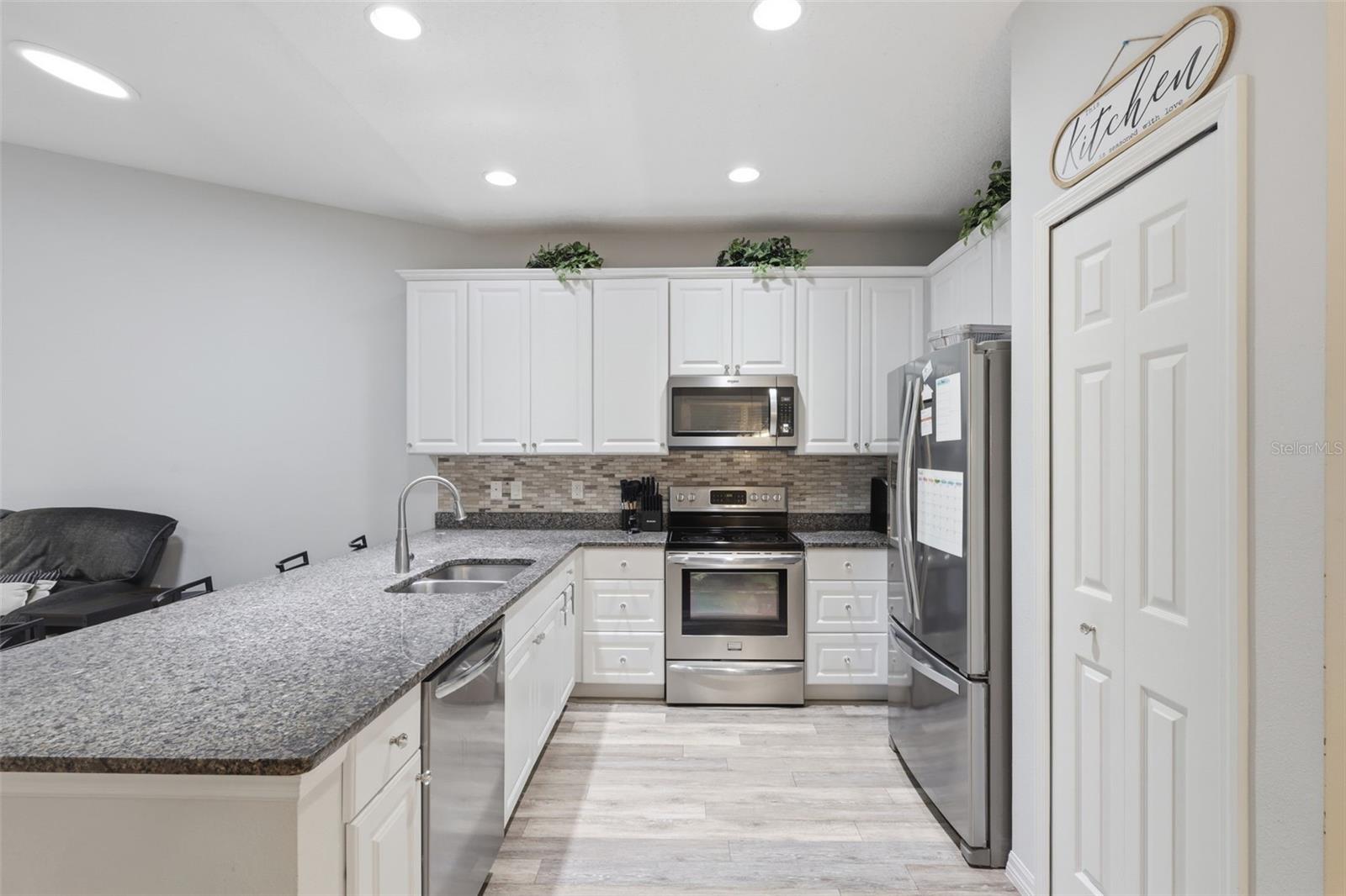 CARRIAGE HOMES - Residential