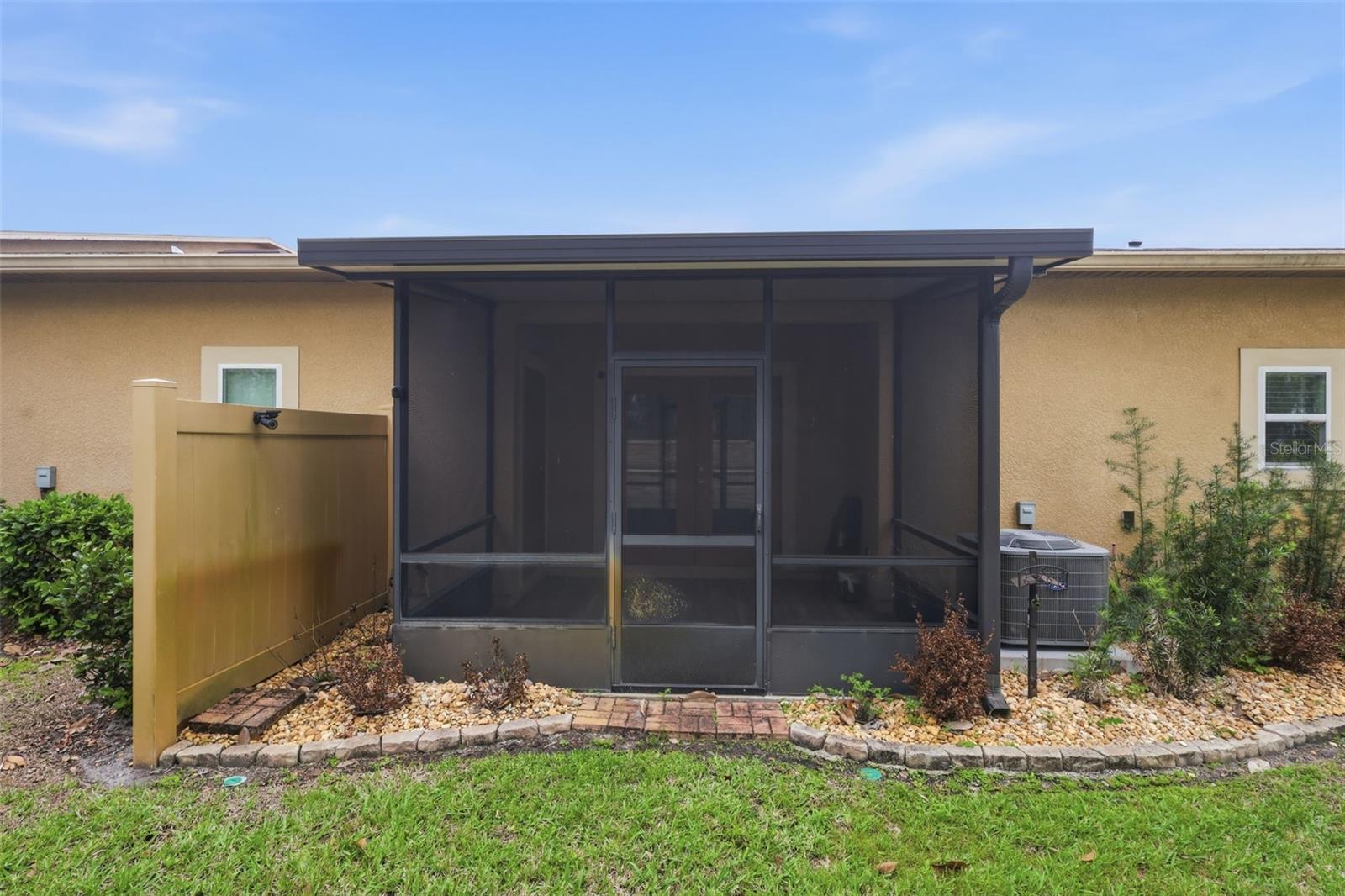 CARRIAGE HOMES - Residential