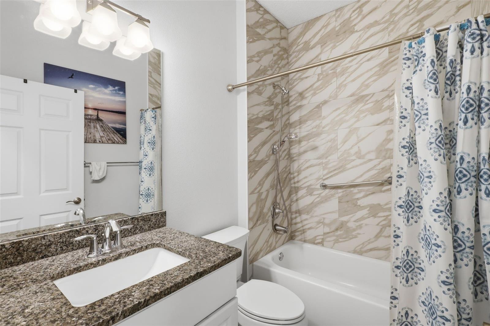 CARRIAGE HOMES - Residential