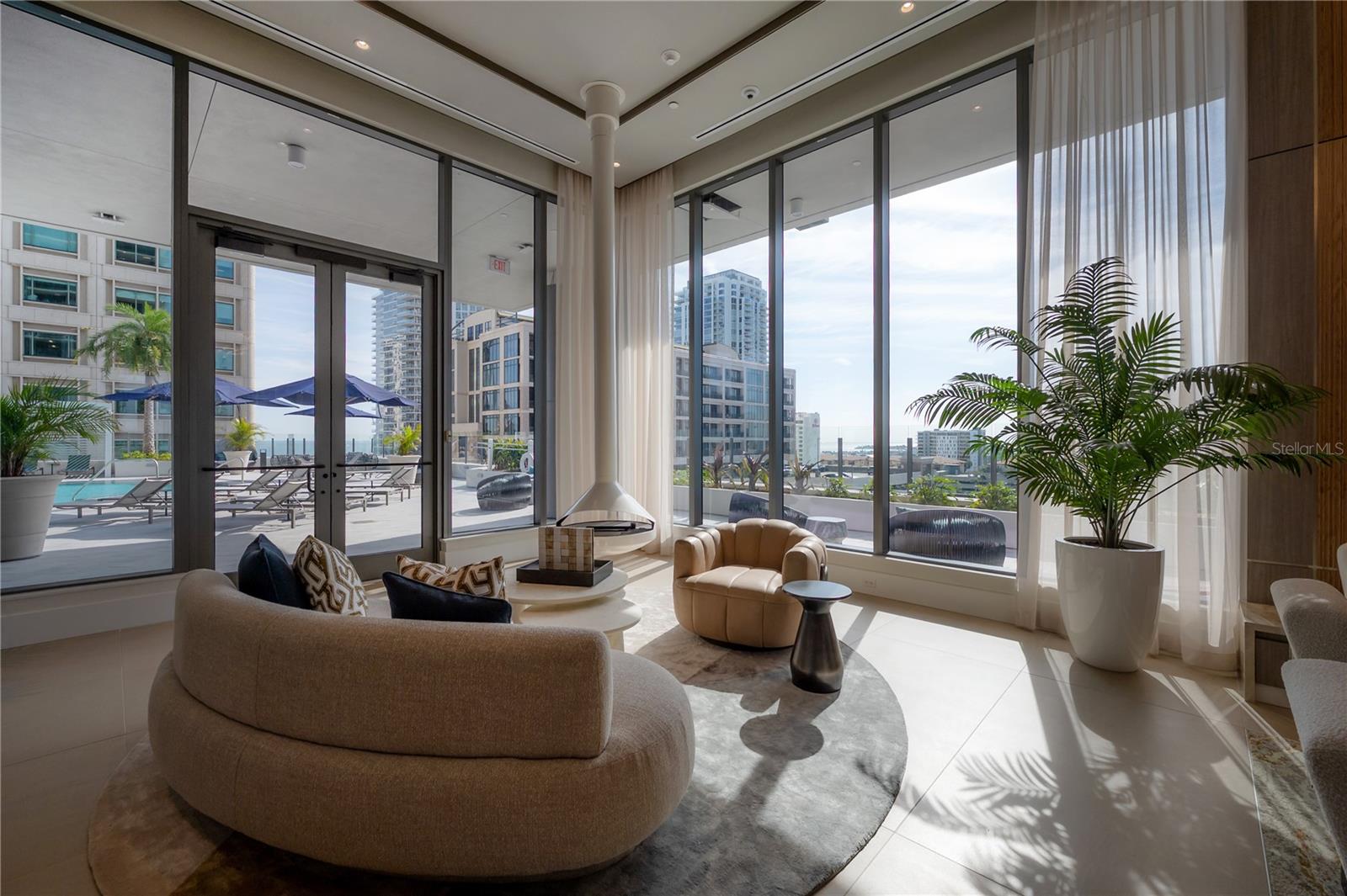 ART HOUSE - Residential