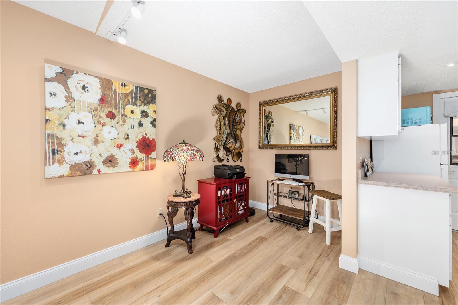 VILLAS/BELLEVIEW - Residential