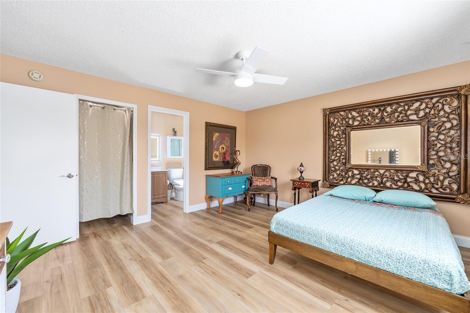 VILLAS/BELLEVIEW - Residential