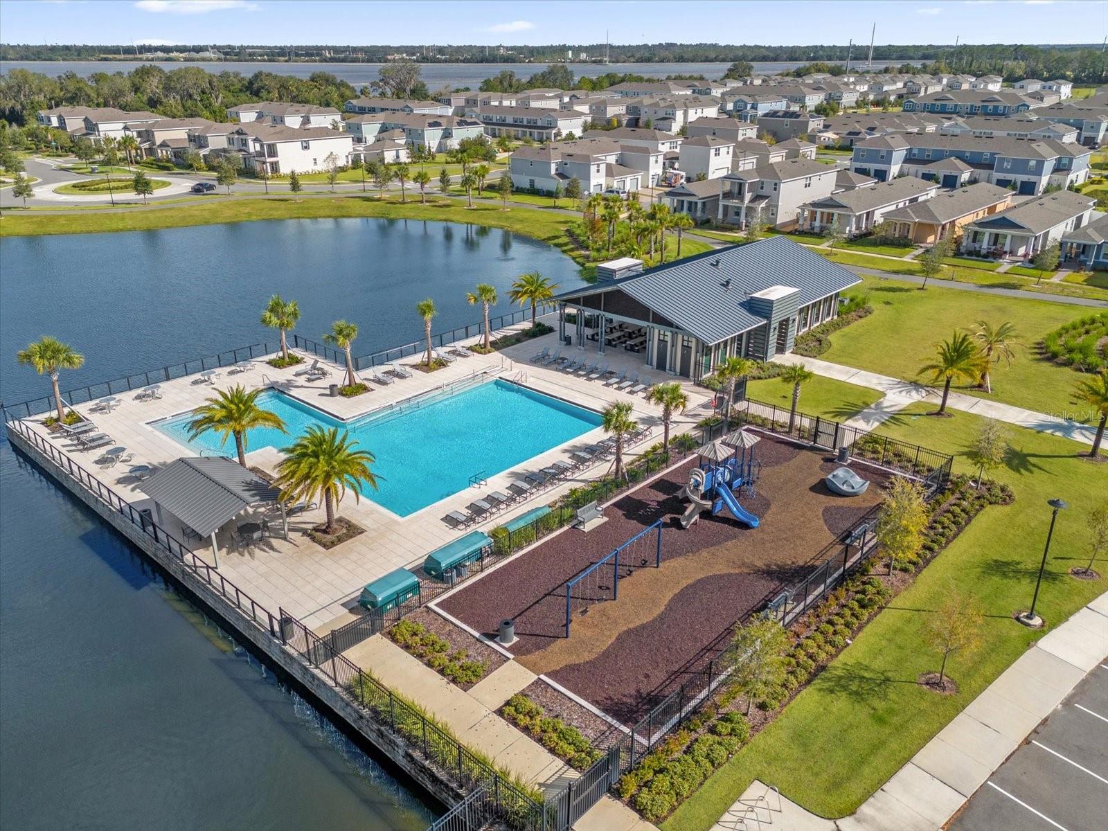 RIVINGTON PH 1D - Residential